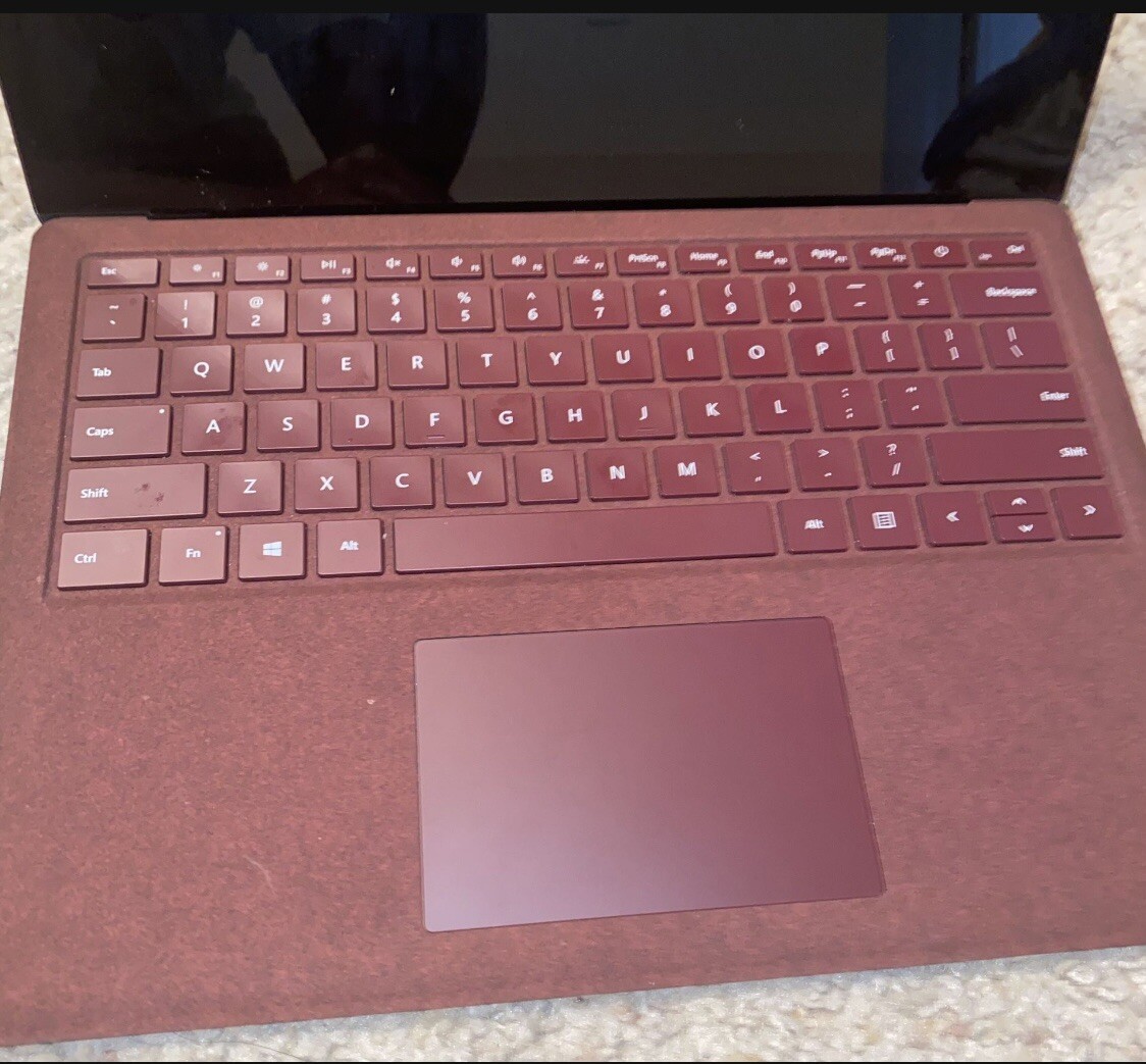 Microsoft Surface 13.5″ (Intel Core i5 7th Gen., 2.60GHz, 8GB RAM, 256GB SSD)…