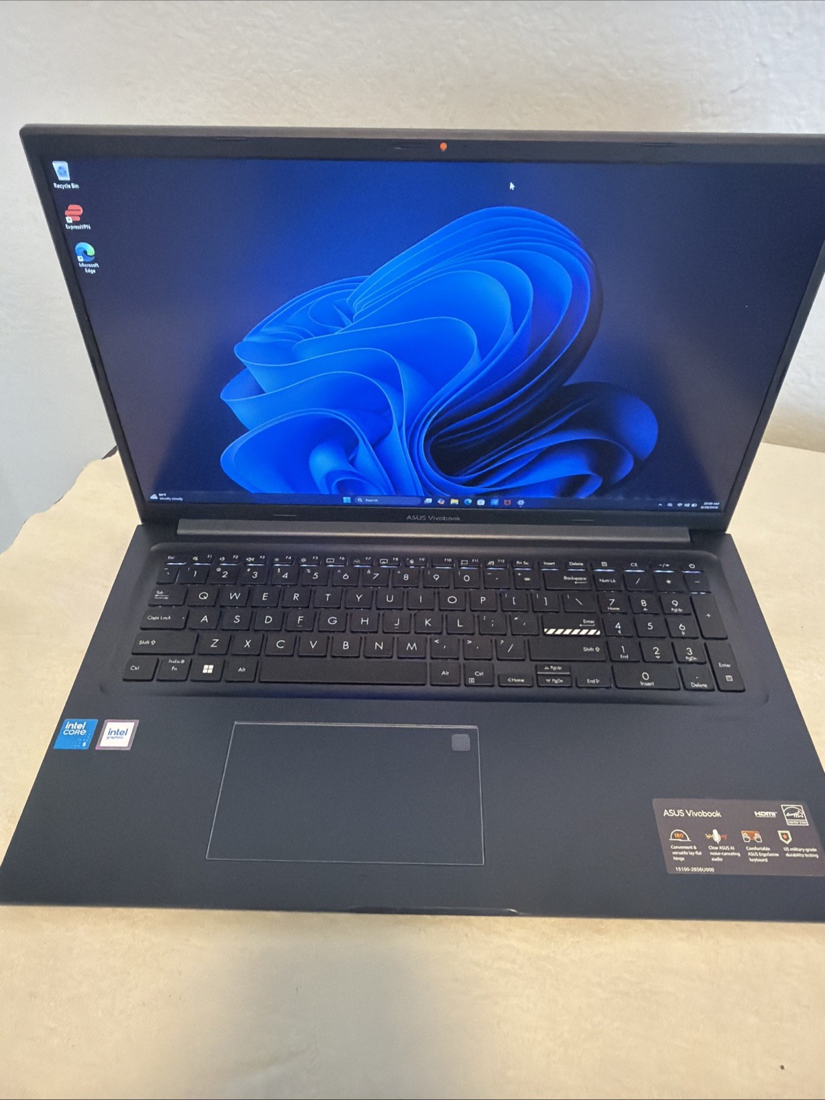 ASUS Vivobook 17 F1704V 17.3″ i5-120U 1.4GHz 8GB 512GB SSD Windows 11 Home