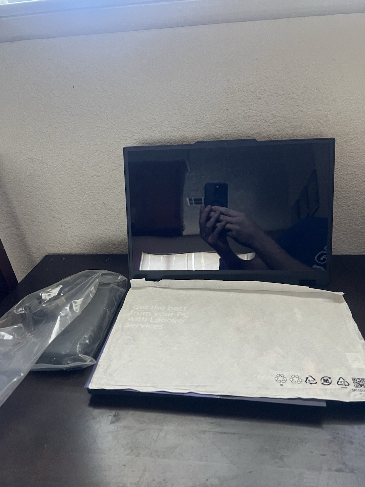New Lenovo Legion 5 15.1 inch Intel Core i7 14700HX 16 GB RAM RTX 5070 OLED