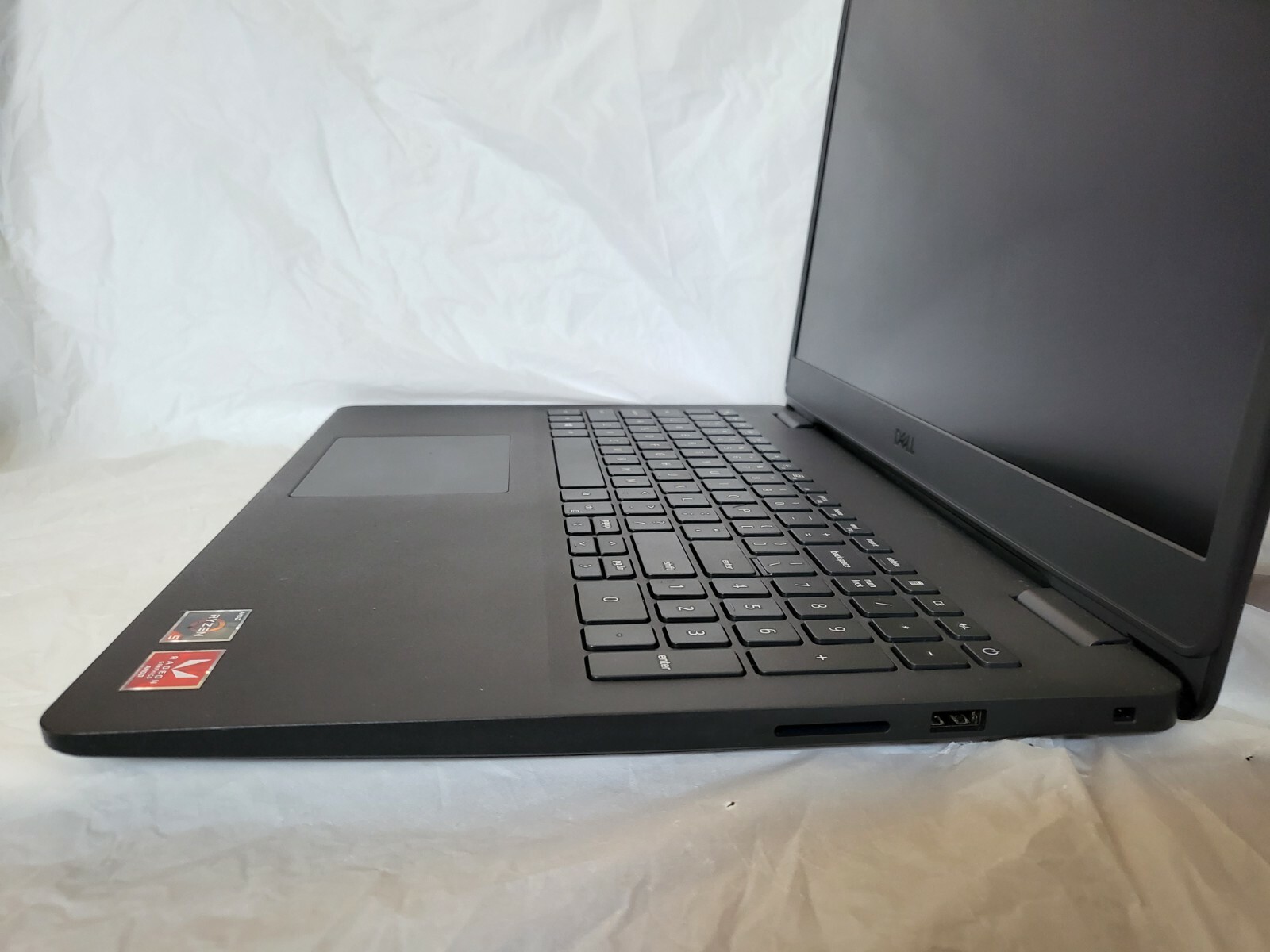 Dell Inspiron 15.6″ FHD Touch-Screen Laptop,AMD Ryzen 5,8GB RAM,256GB SSD,Black
