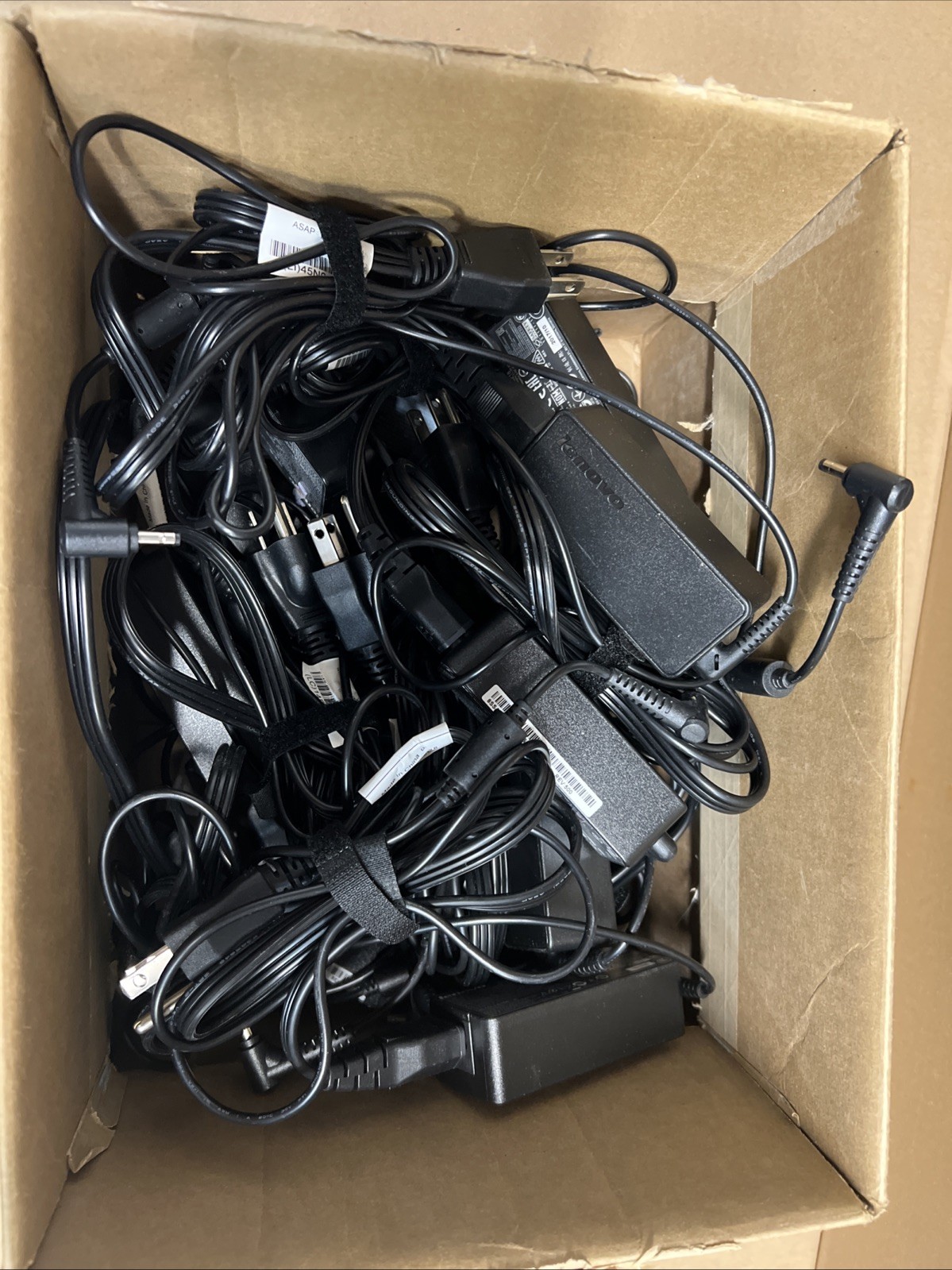 Lot of 13 | Lenovo N24 11.6″ Convertible | Intel N3450 | w/ Power Supplies