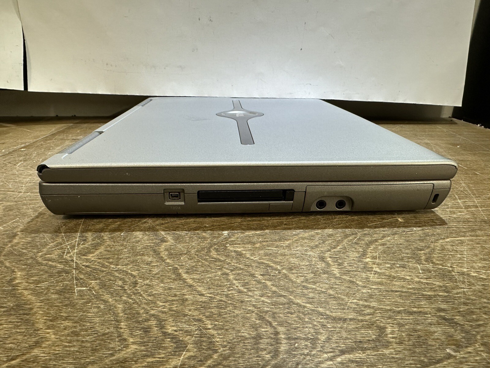 VINTAGE DELL INSPIRON 8600 WINDOWS XP LAPTOP WSXGA+ GEFORCE 5200 BAD BATTERY