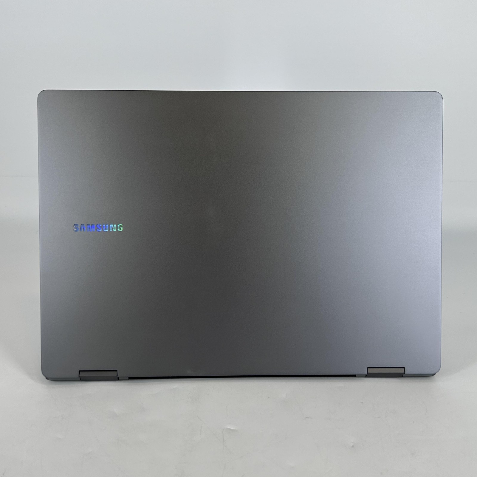 Samsung Galaxy Book5 Pro 360 QHD+ TOUCH Ultra 7 256V 16GB 512GB – Cracked Screen
