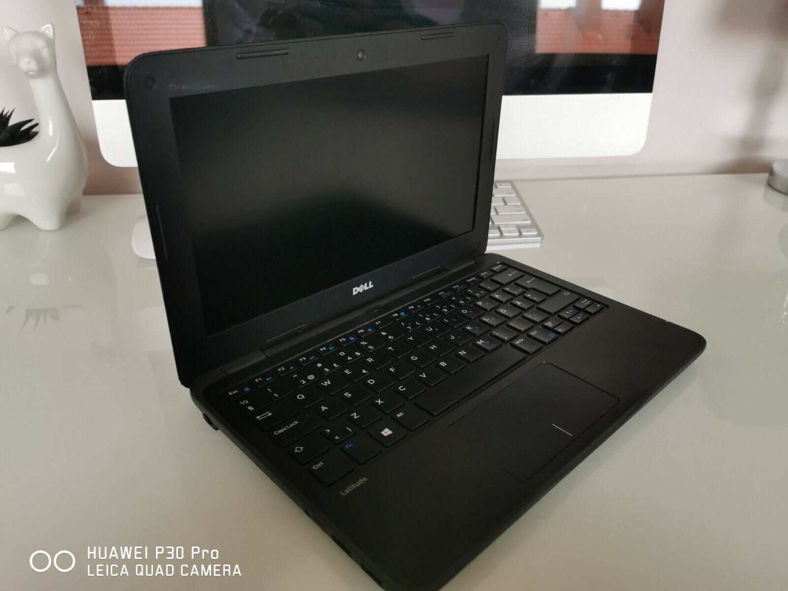 Dell Latitude 3180 Pentium N4200 2.5GHz 4GB RAM 120GB SSD HDMI WebCam Win 10
