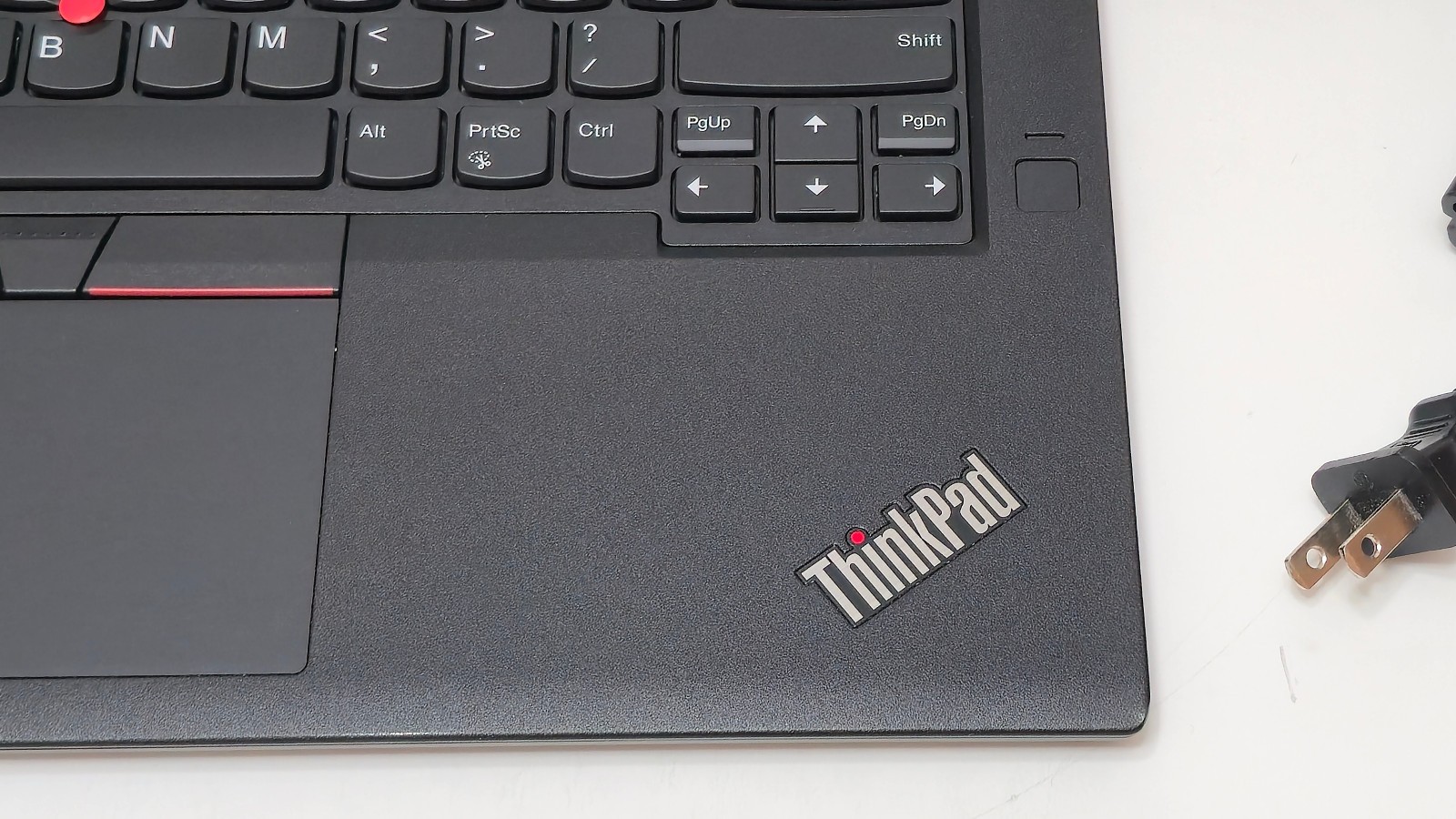 Lenovo ThinkPad T480 (i7-8th 32GB RAM 1TB SSD) 14″ Touch GeForce 2GB GPU