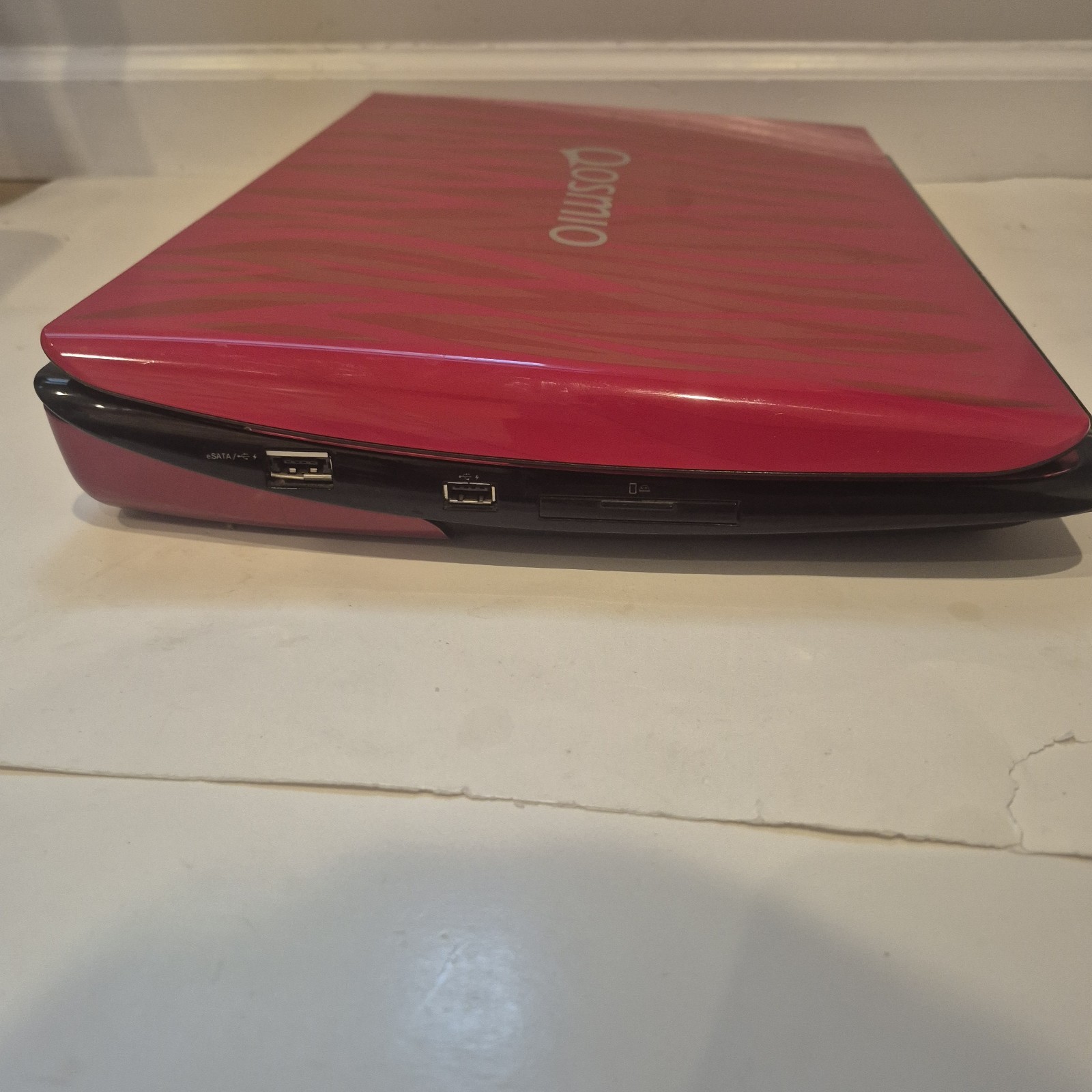 TESTED Toshiba Qosmio X305-Q705 17″ Intel Core 2 Duo 9700M GTS 4GB RAM 500GB HDD