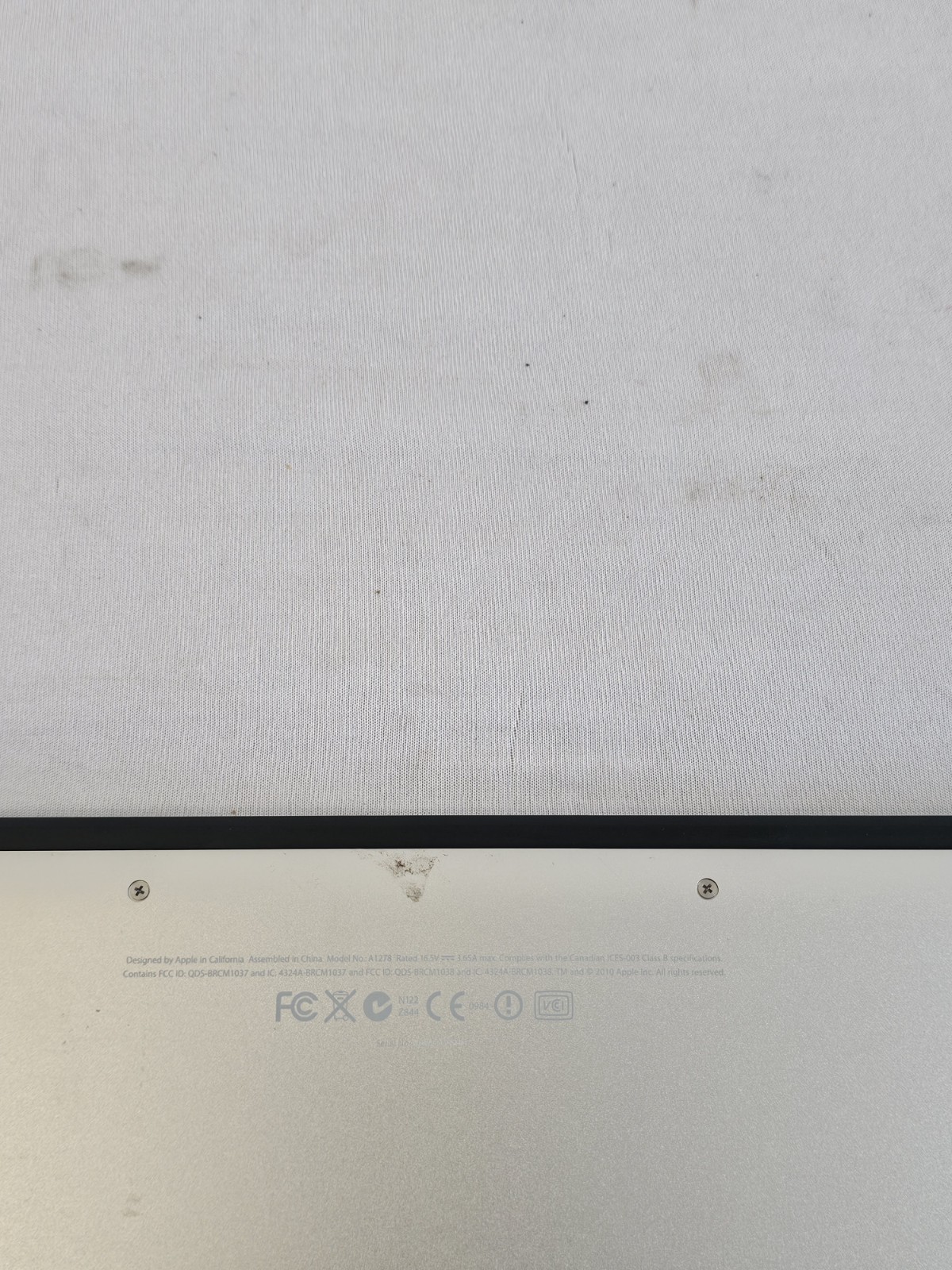 Apple MacBook A1278 Laptop – Intel Duo P8600 – 4GB RAM – BAD BATT – Parts – READ