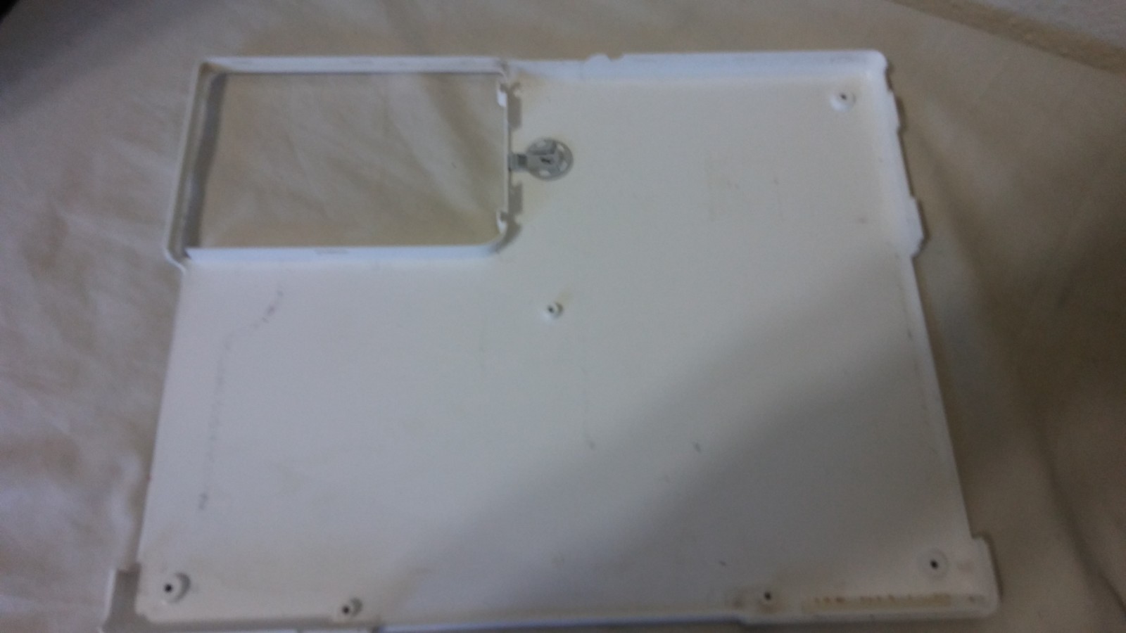 APPLE IBOOK A 1007 2002 COVER BACK