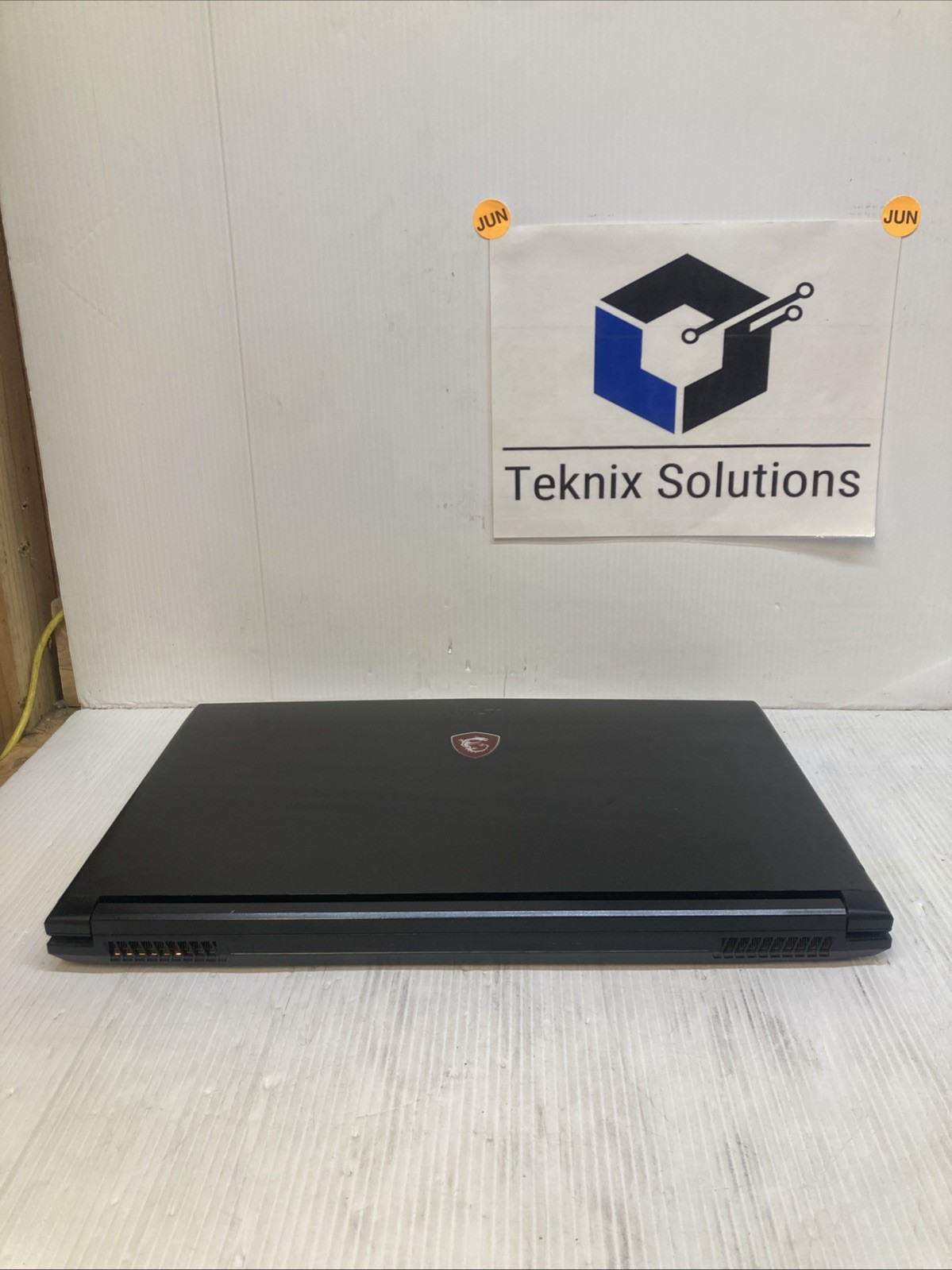MSI MS‑1791 Intel Core i7 5700 2.7GHz 8 GB RAM 128 GB SSD WIN 11 bad battery