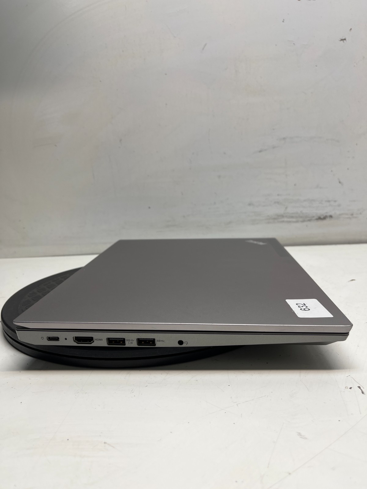 Lenovo ThinkPad E480 Intel Core i5-8250U No HDD/Ram
