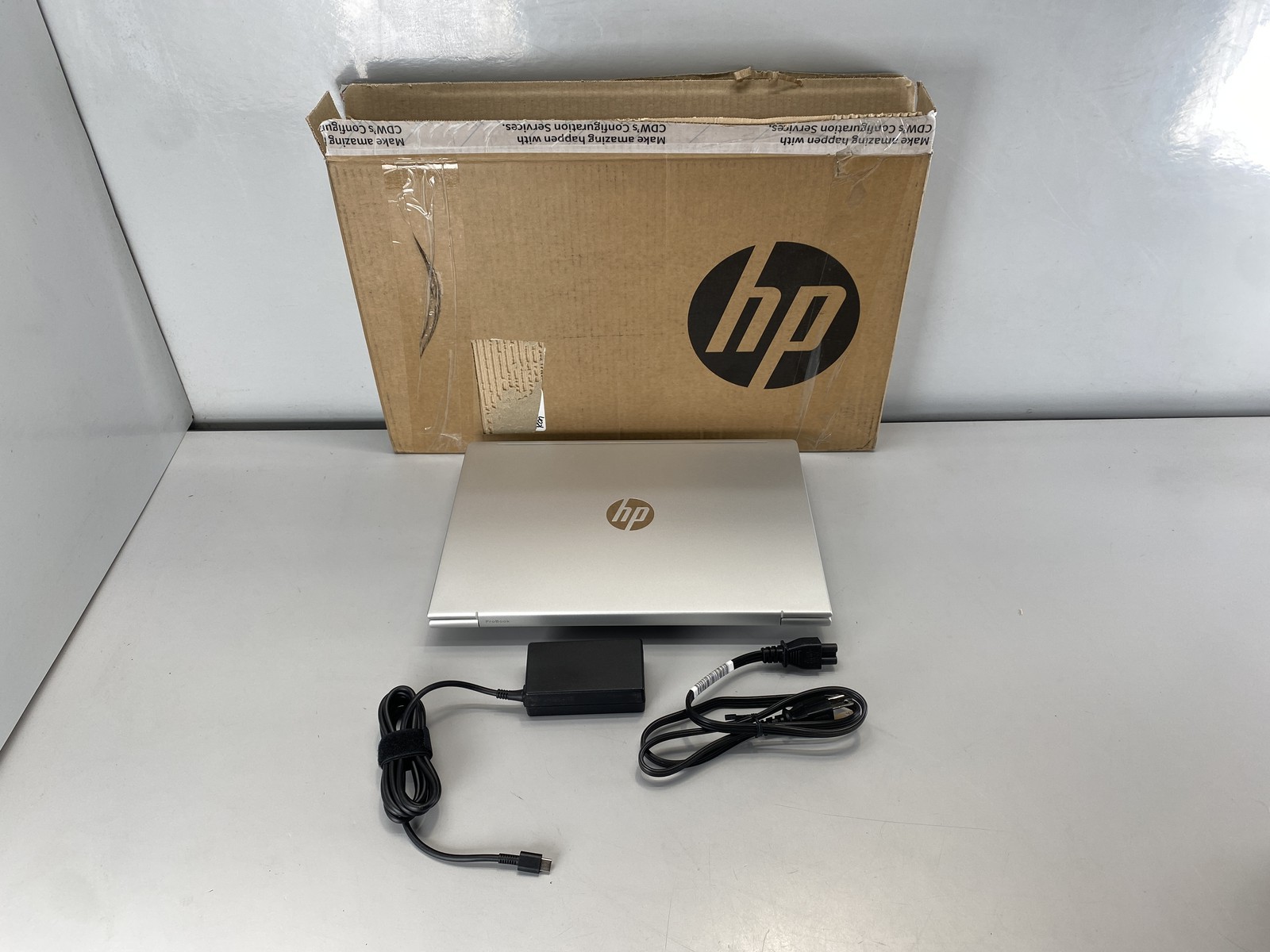 HP Laptop Probook 4 G1I 14 AI 14″ AMD Ryzen 7 250 512GB- Silver