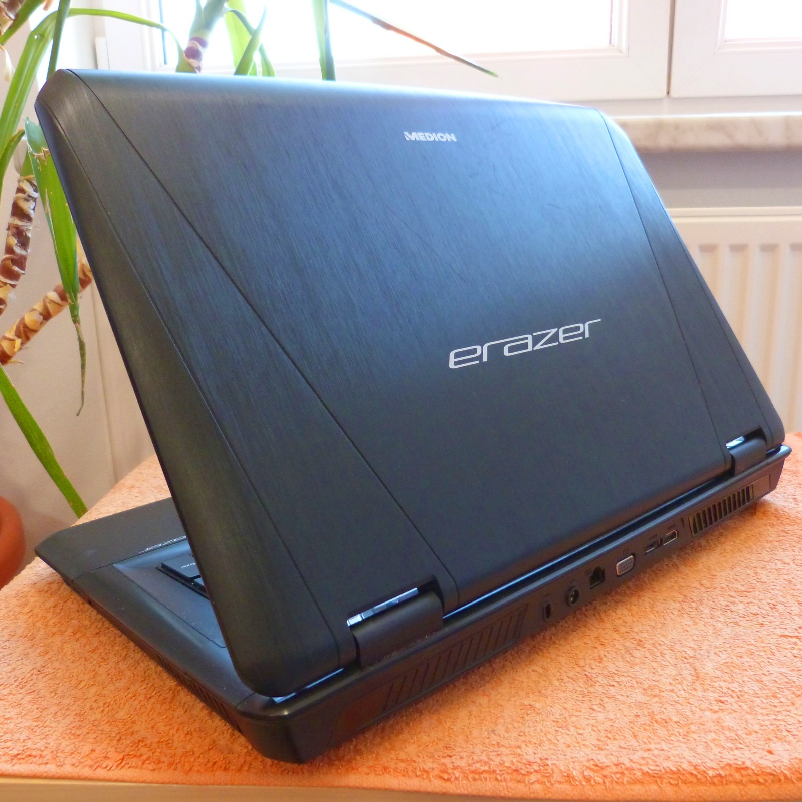 Medion ERAZER X7820 17″ FULLHD l GeForce GTX i7 Windows 11 2x SSD HDD 1500GB