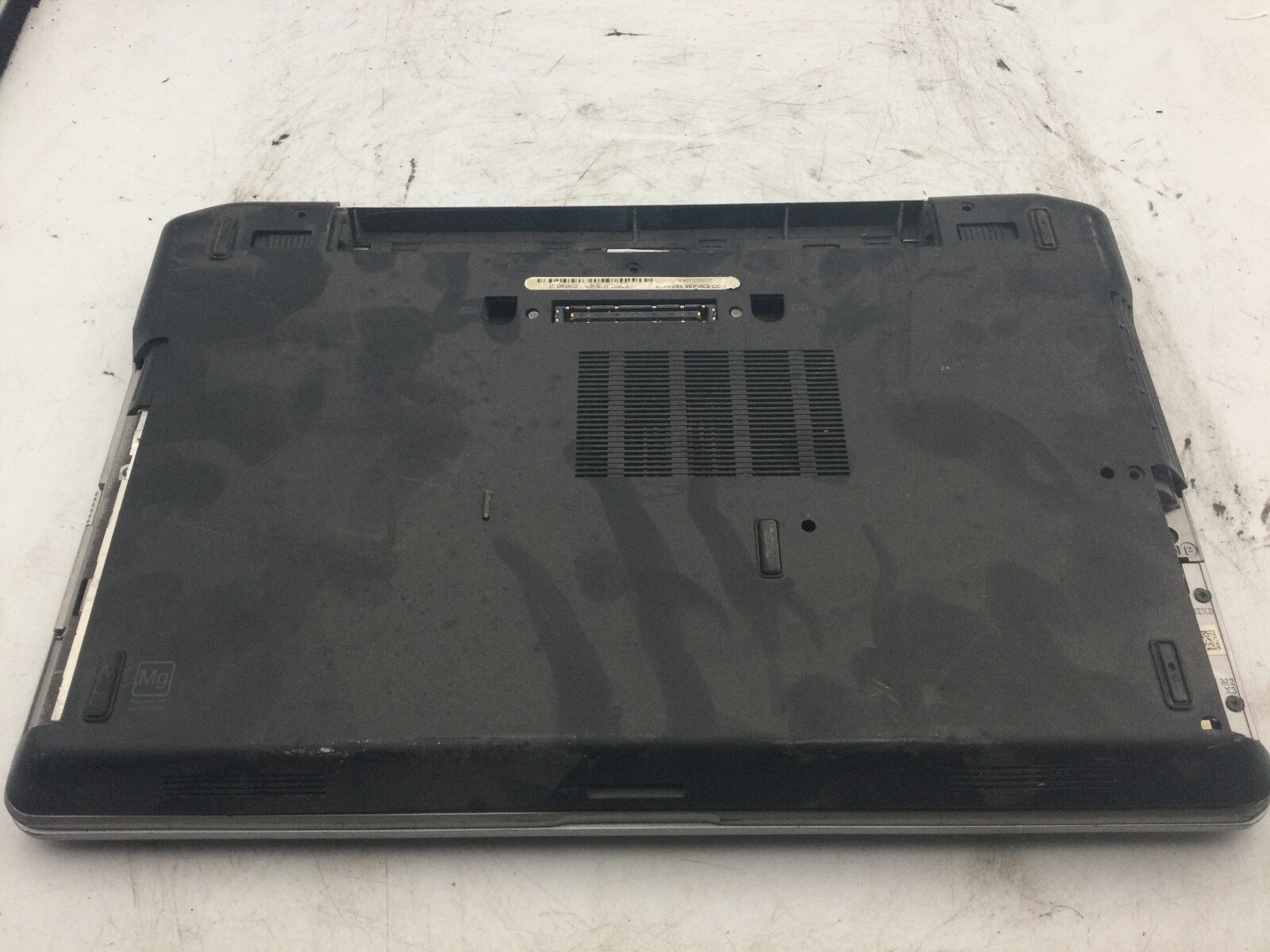 DELL LATITUDE E6330 – FOR PARTS – INTEL CORE I5 – NO LCD – READ DESCRIPTION – BB