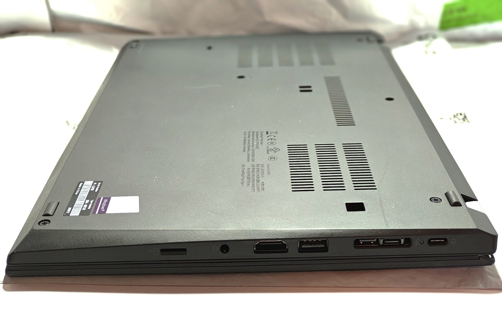 Lenovo ThinkPad P14s Gen 1 Core i7-10610U 32GB RAM NVIDIA Quadro P520 1 TB NVME