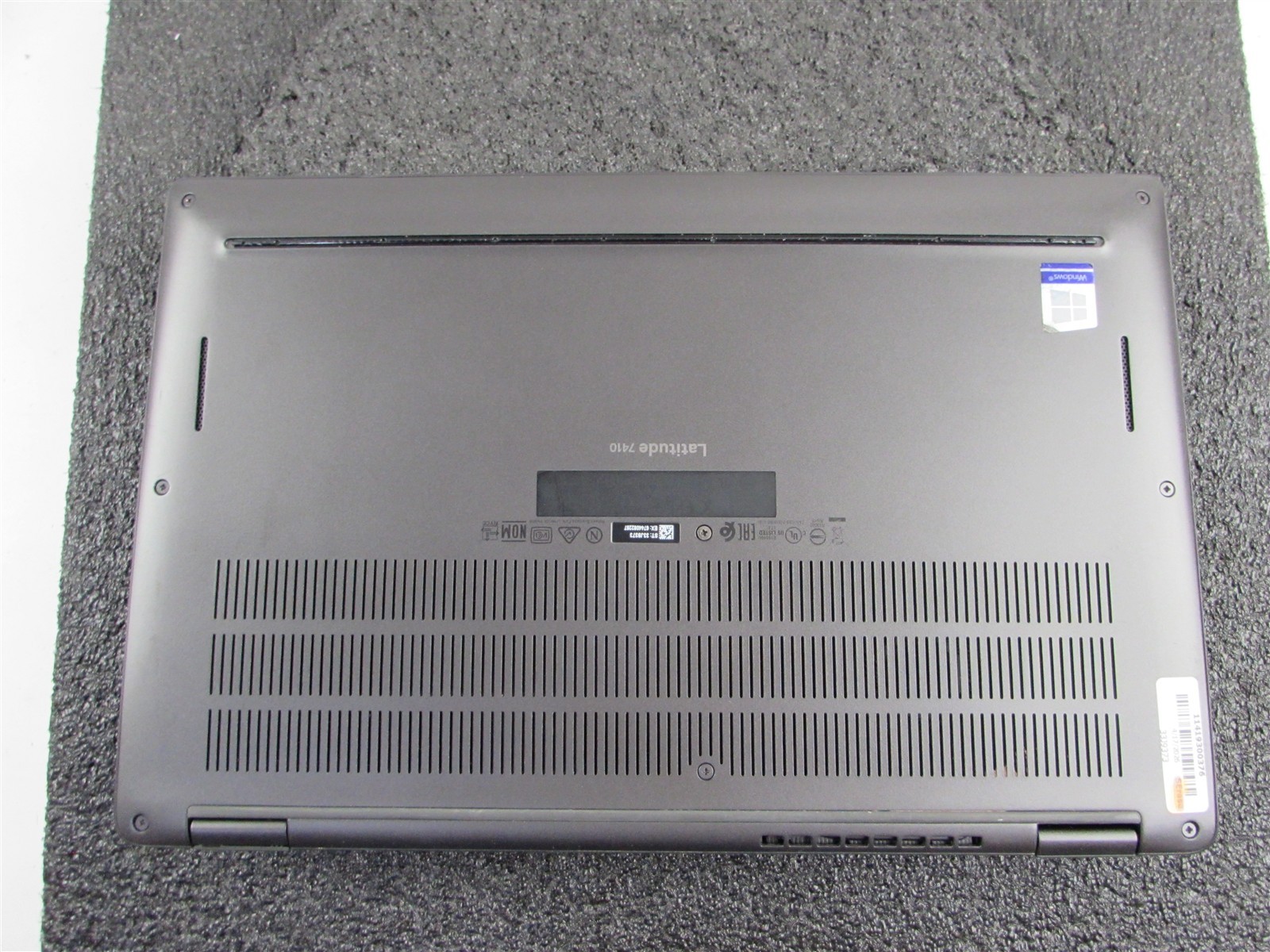 DELL LATITUDE 7410 (Ultrabook) 1920×1080 FHD I7-10610U 512GB SSD 32GB RAM NO O.S