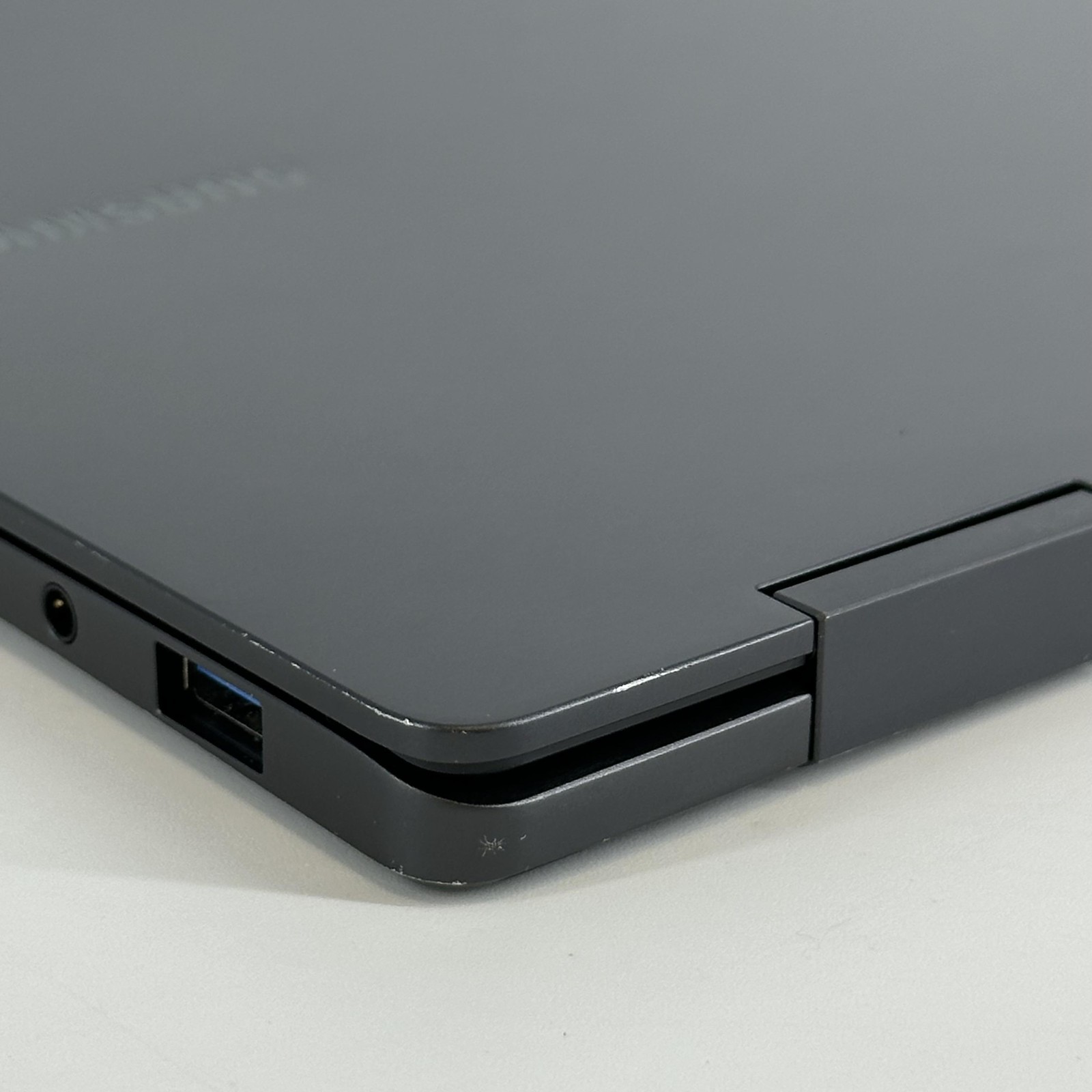 Samsung Galaxy Book2 360 13.3 FHD TOUCH 1.3 GHz i5-1235U 8GB 256GB SSD Very Good