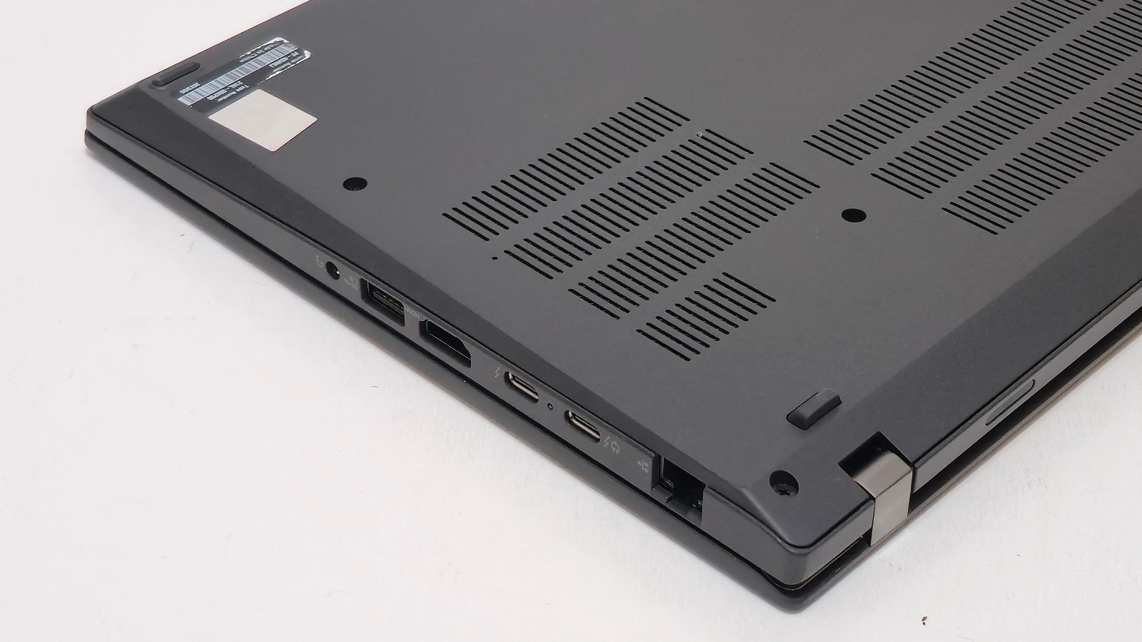 Lenovo ThinkPad P14S Gen 3 Intel i7-1280P 48GB RAM 1TB SSD T550 Touchscreen