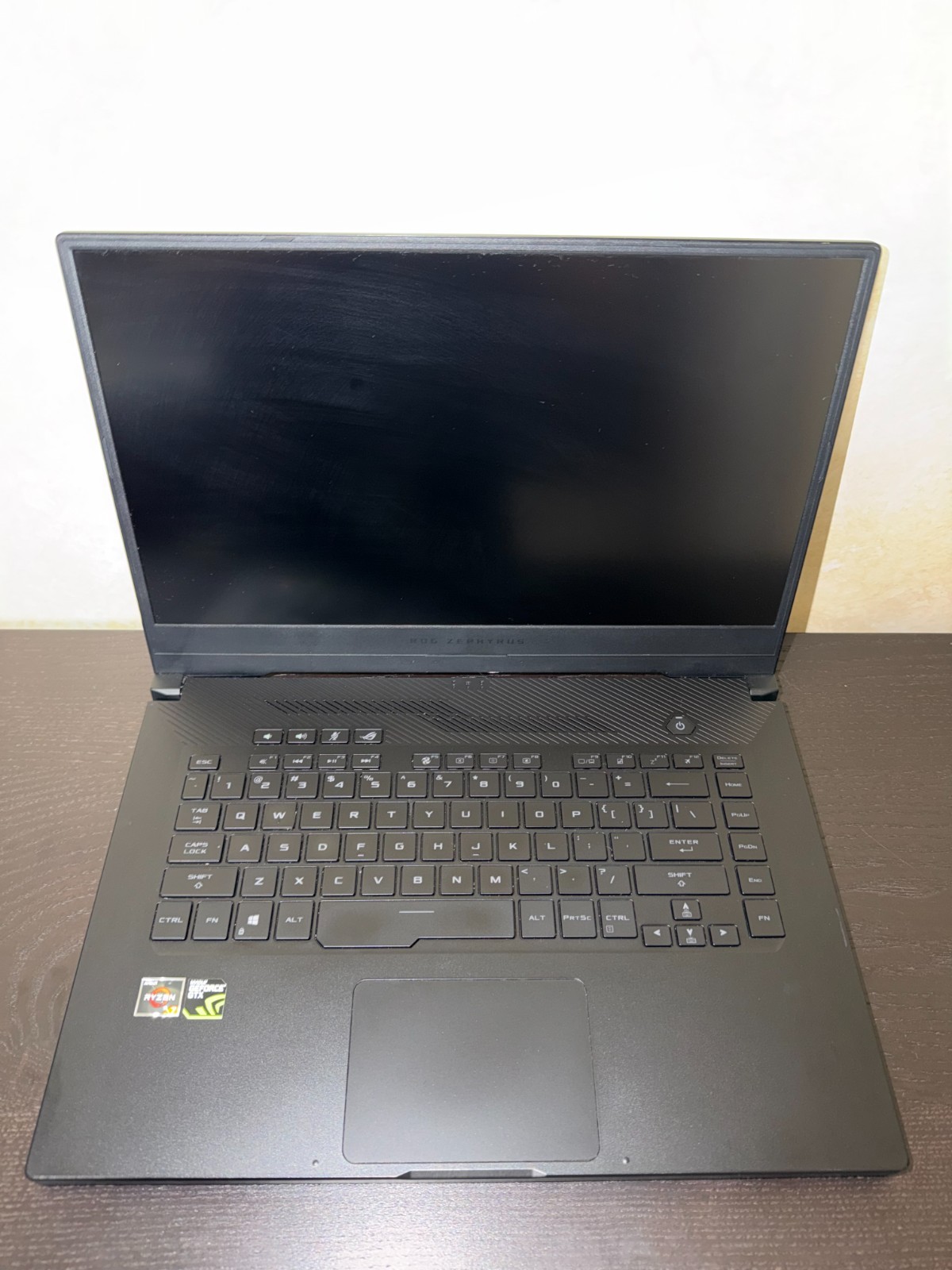 ASUS Rog Gamer Laptop 15.6″ 512gb SSD 16gb AMD Ryzen 7 3750h GTX 1660 TI