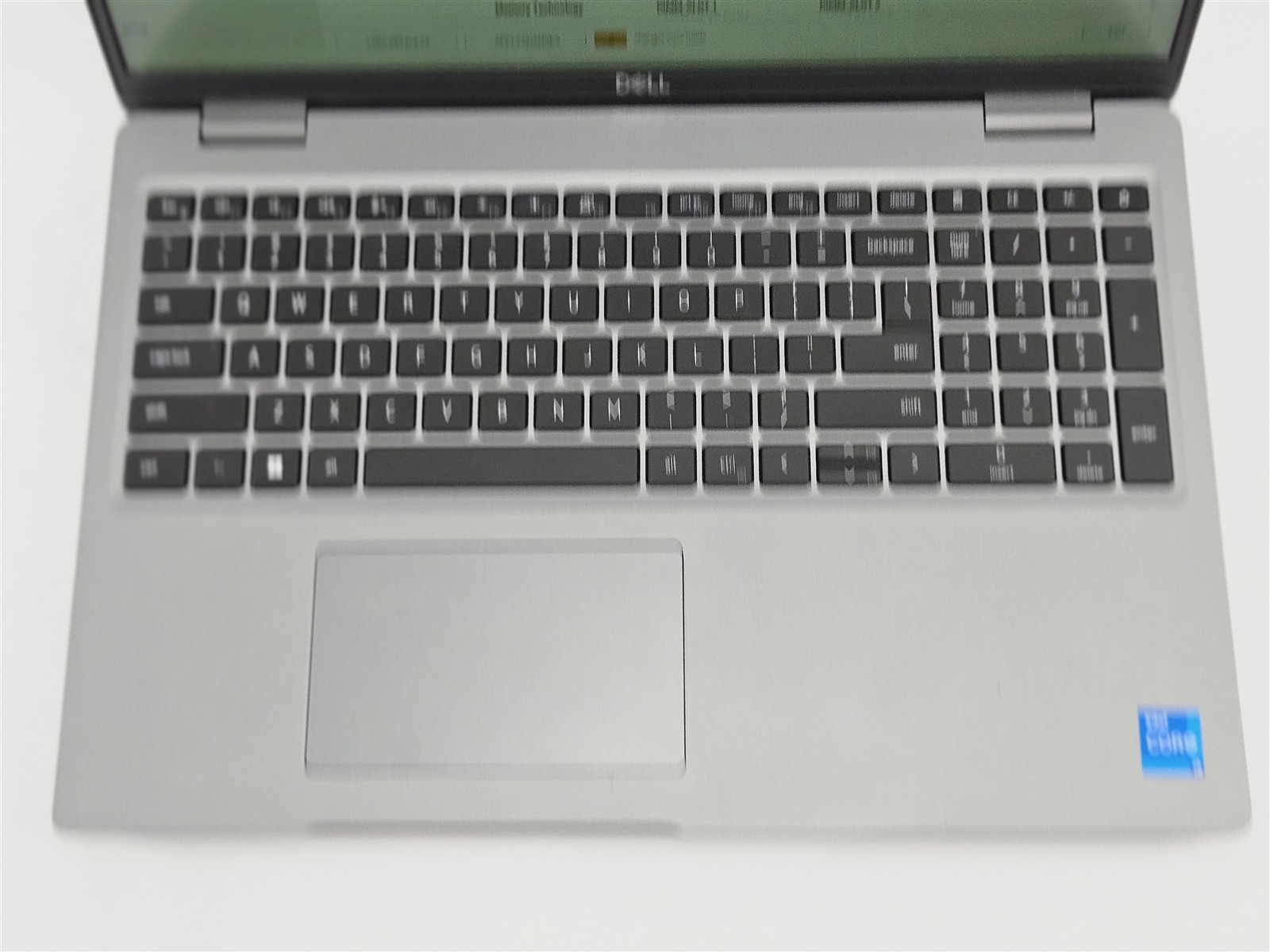 Dell Precision 3571 Intel Core i5-12600H 16GB RAM 256GB SSD 15.6″ Grey No OS