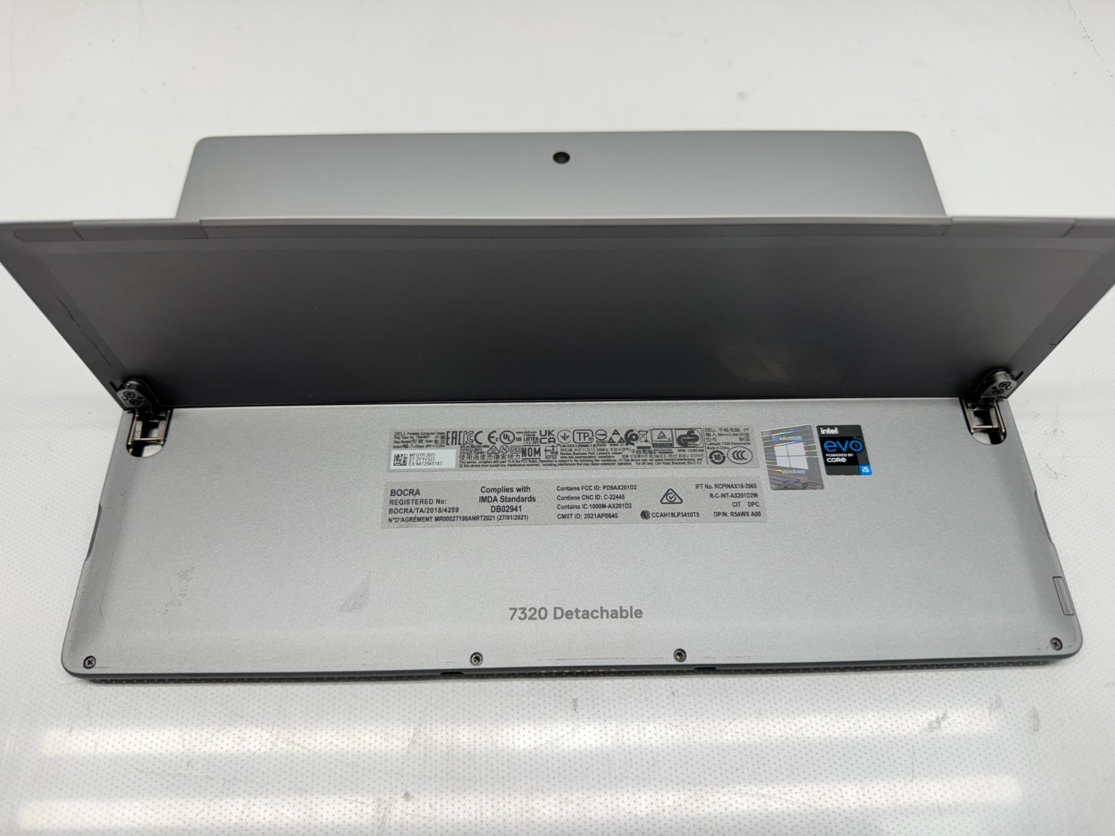 Latitude 7320 Detachable Intel i5-1140G7@1.1GHz 16GB 256G W/AC Win 11 **READ*