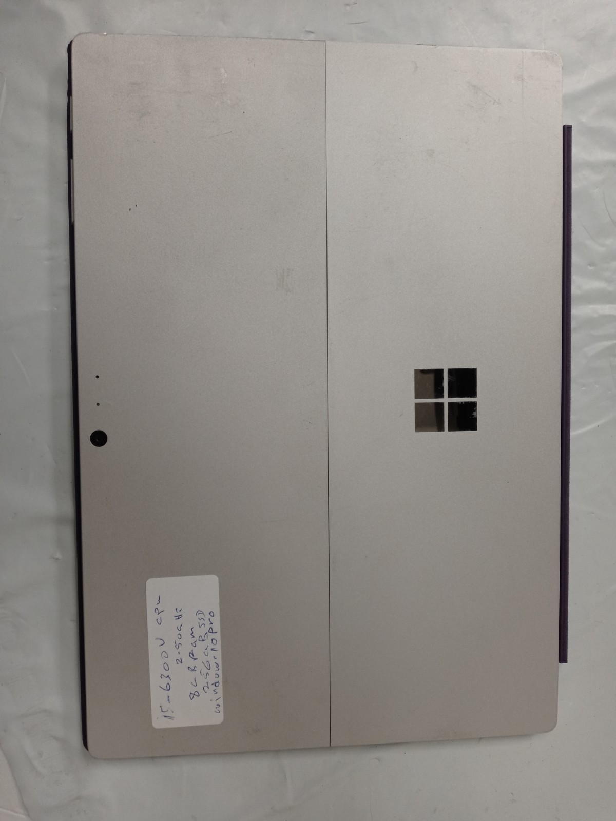 MICROSOFT SURFACE BOOK i5-6300U @ 2.4GHz, 8GB RAM, 256GB SSD, WIN 10 PRO NO AC