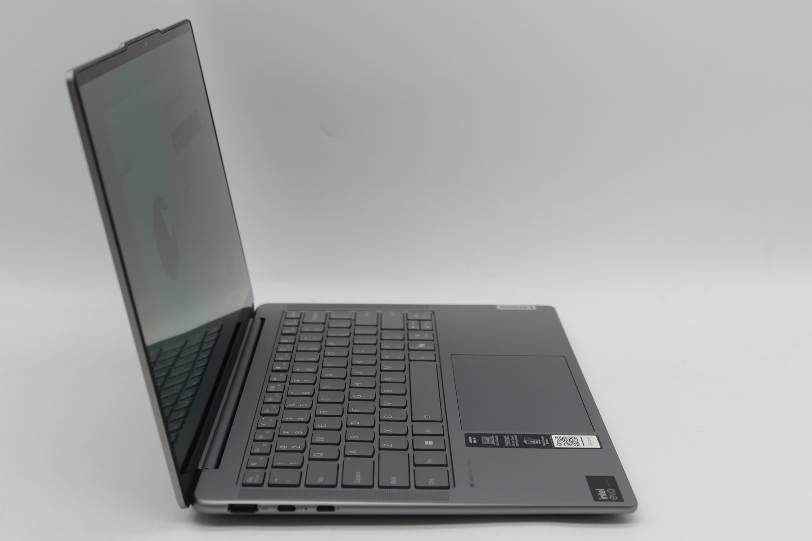 Lenovo Slim 7 14″ Touch Intel Core Ultra 7 155H 16GB 512GB 83D80000US PC1744554