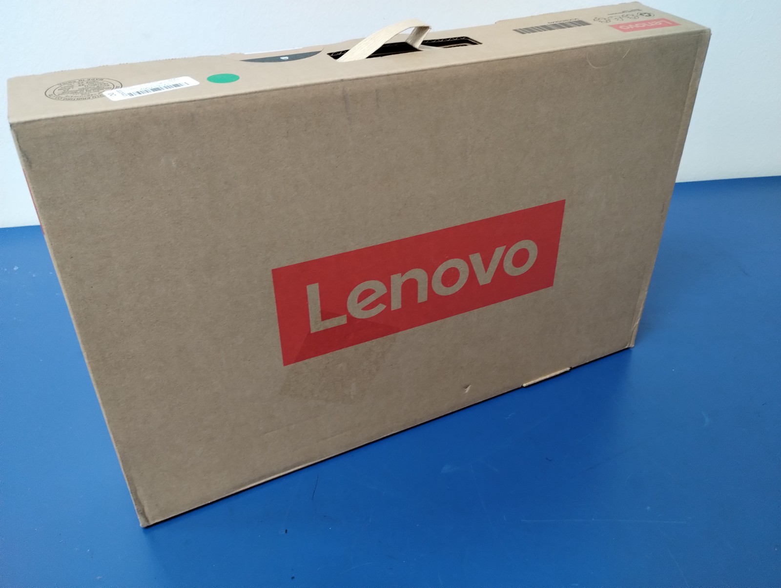 LENOVO IdeaPad Slim 5 16AKP10, AMD Ryzen AI 7 350, 16 GB RAM, 1 TB NVMe SSD