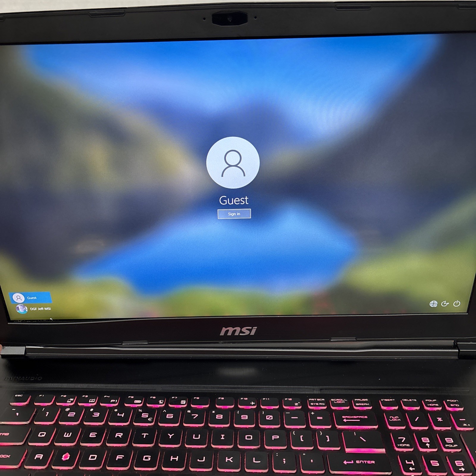 MSI GE73 7RD Raider Gaming Laptop 17.3″ Intel Core i7 7th Gen. ***Parts