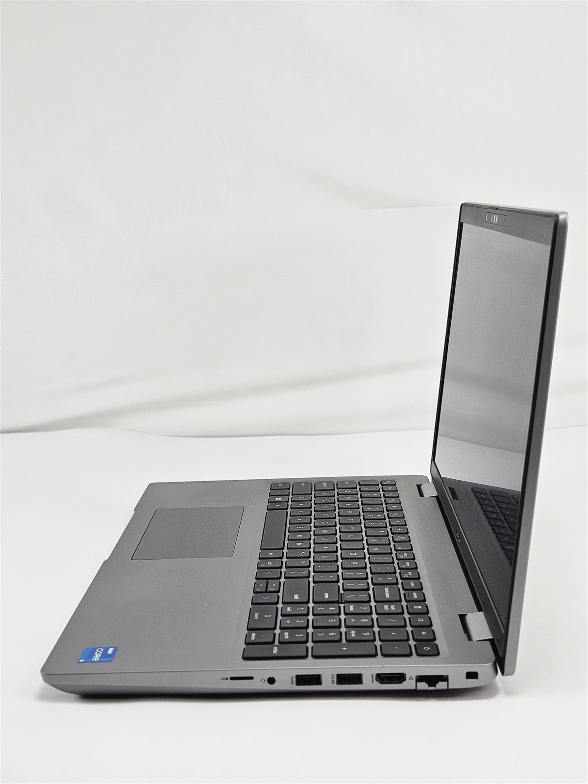Dell Precision 3571 P104F 15.6″ Core i5-12600H 2.7GHz 16GB 256GB SSD