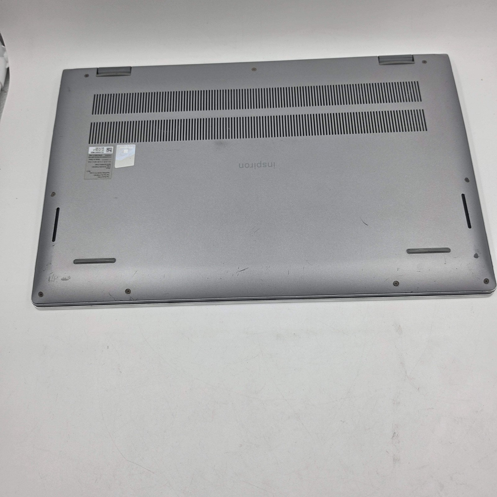 Dell Inspiron 5510 15.6″ Core i7-11390H 2.9GHz 16GB RAM 512GB SSD