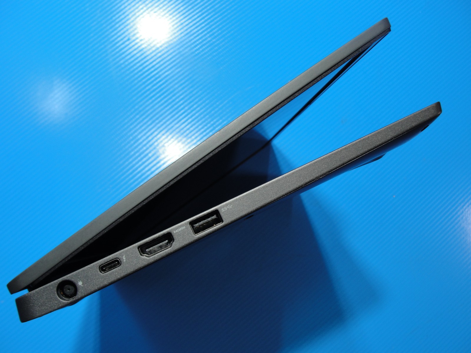 Dell Latitude 7400 14” FHD TOUCH Core i7-8665U 1.9GHz 16GB RAM 512GB SSD vPRO