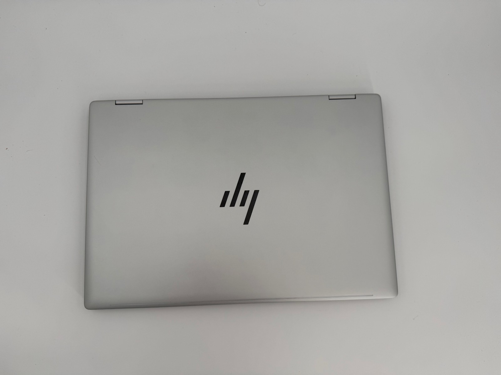 HP Envy x360 2-in-1 Laptop 16-ac0097nr 16″ intel Core Ultra 7, 16GB, 1TB SSD, 2K