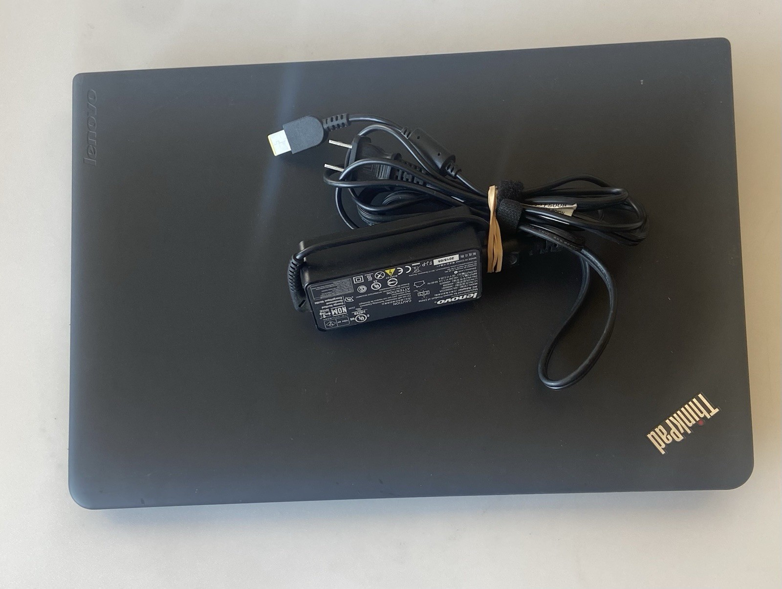 LENOVO ThinkPad E565 Laptop AMD A6-8500P RADEON R5 4GB RAM 500GB Hard Drive
