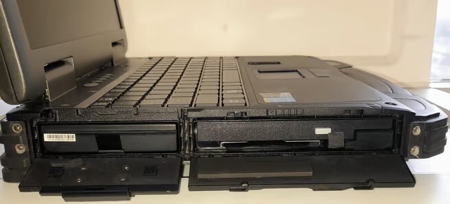 FULLY RUGGED GETAC B300 G5 i5 2.6GHz 16GB RAM – ONLY 5 HOURS USED
