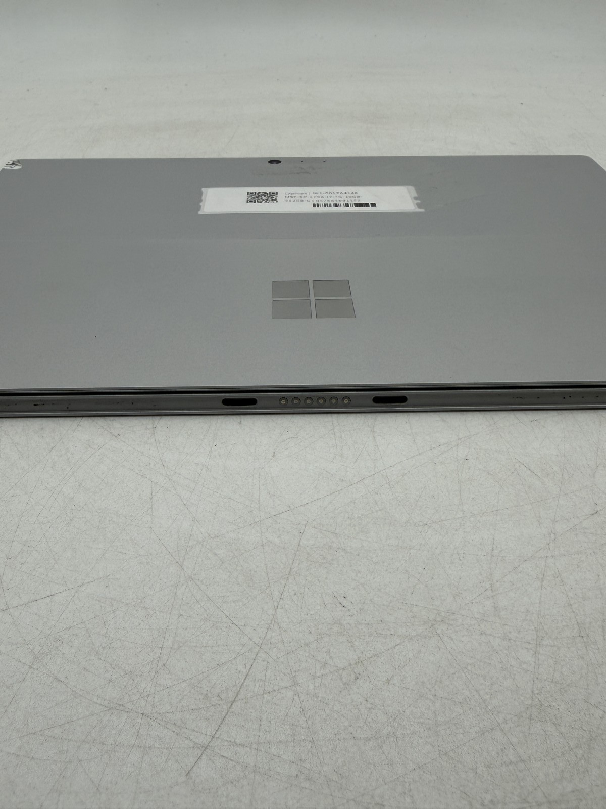 Microsoft Surface Pro 12.3in i7-7660U 16GB 512GB NO OS READ