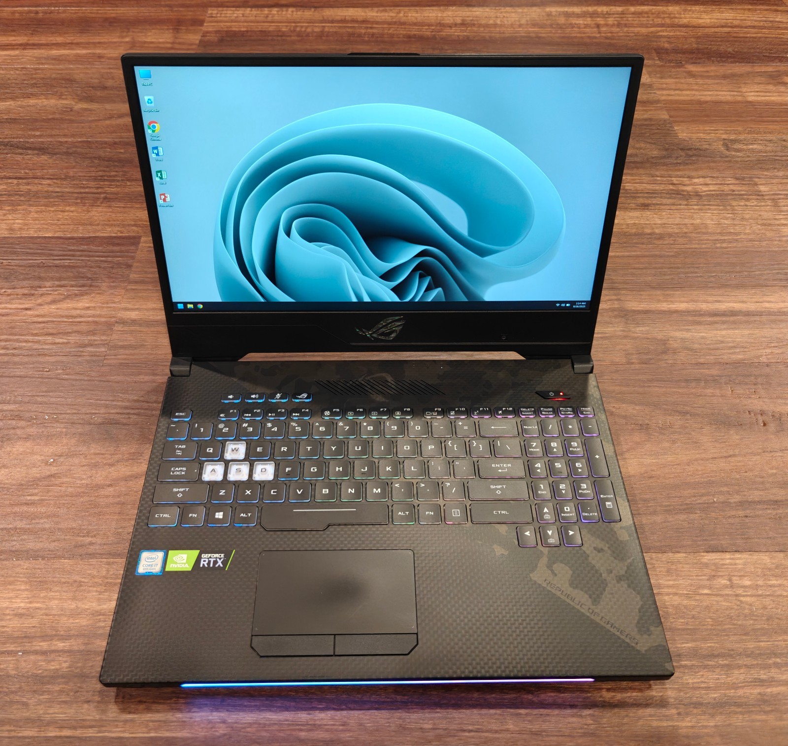 Asus ROG Strix SCAR II Gaming Laptop RTX 2070 32GB RAM 4TB NVMe SSD 15.6″ Win 11