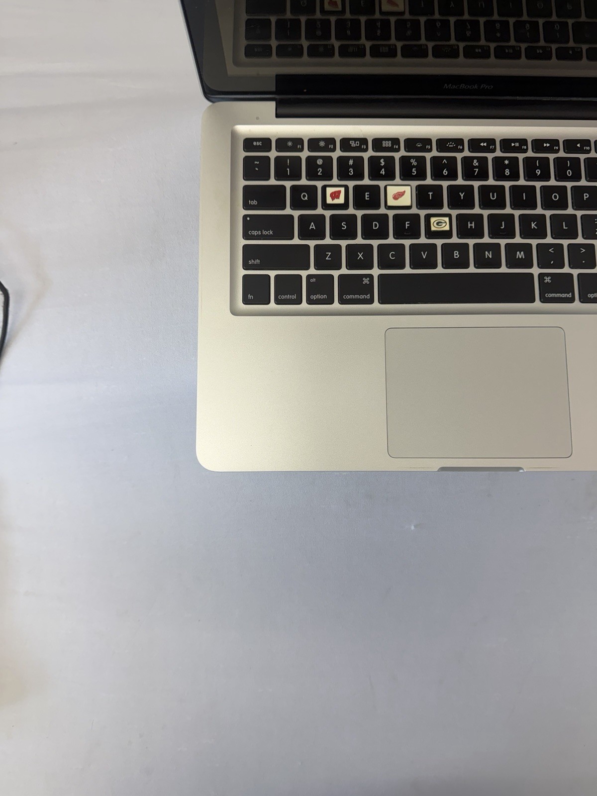 Apple Macbook Pro 2012 13-in Lapbook – Good Screen – Intel i5-3210m – Read Des