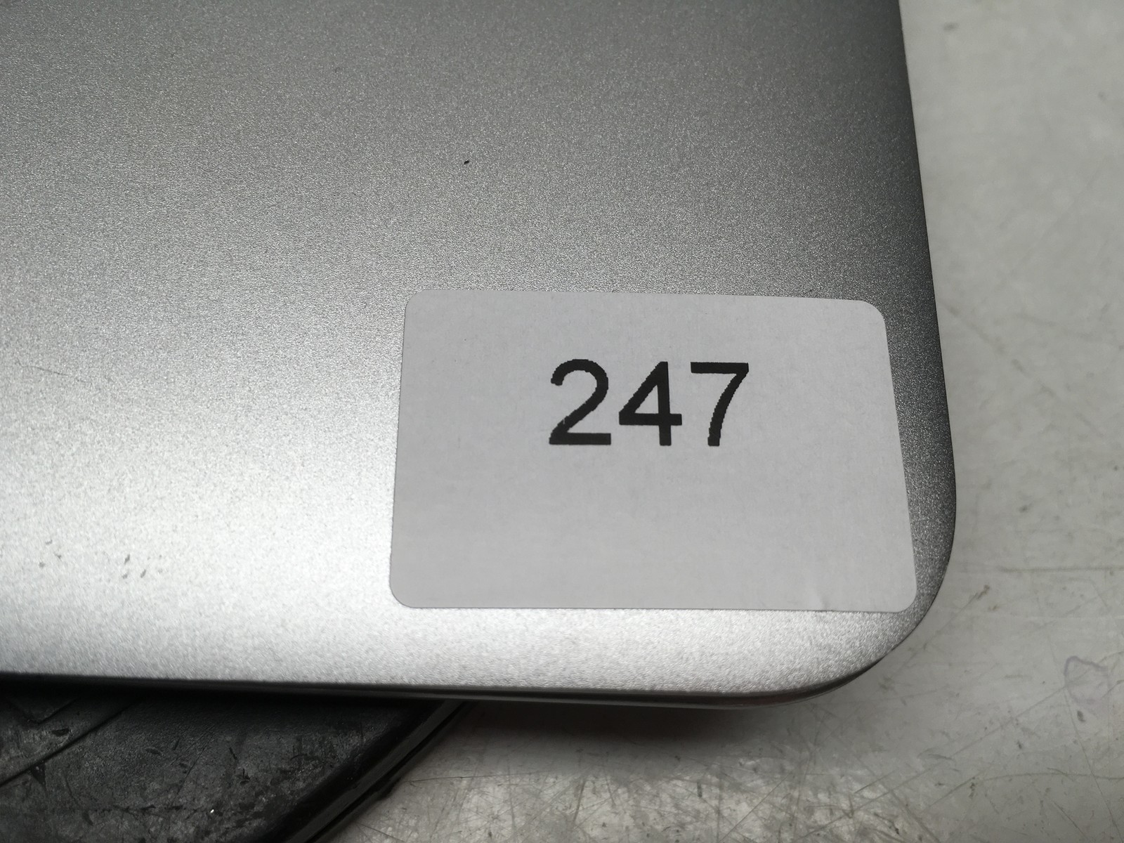 Dell XPS L322X Intel i7-3537U 2GHz 8 GB NO HDD No Batt