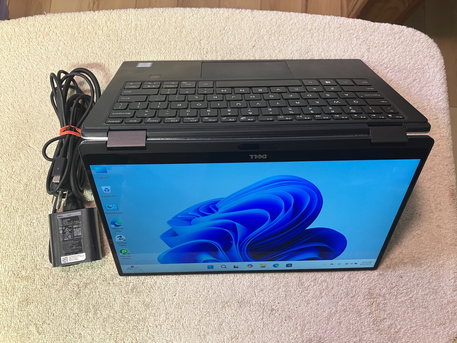 Dell XPS 13 9365 2 in 1 Touch i5-7Y57, 8 GB-256 GB NVMe Windows 11 Pro # 384N5Q2