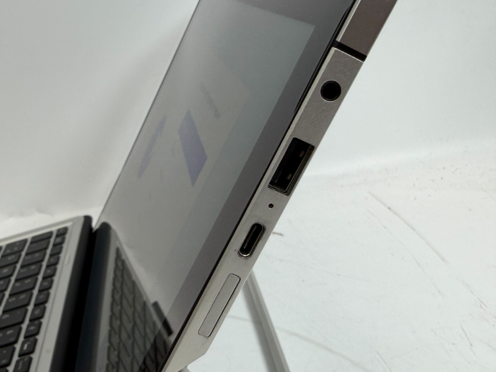 HP ELITE X2 1012 G2 i7-7600U 16GB 256GB M.2 Win11 Pro CRACKED SCREEN PART NO AC
