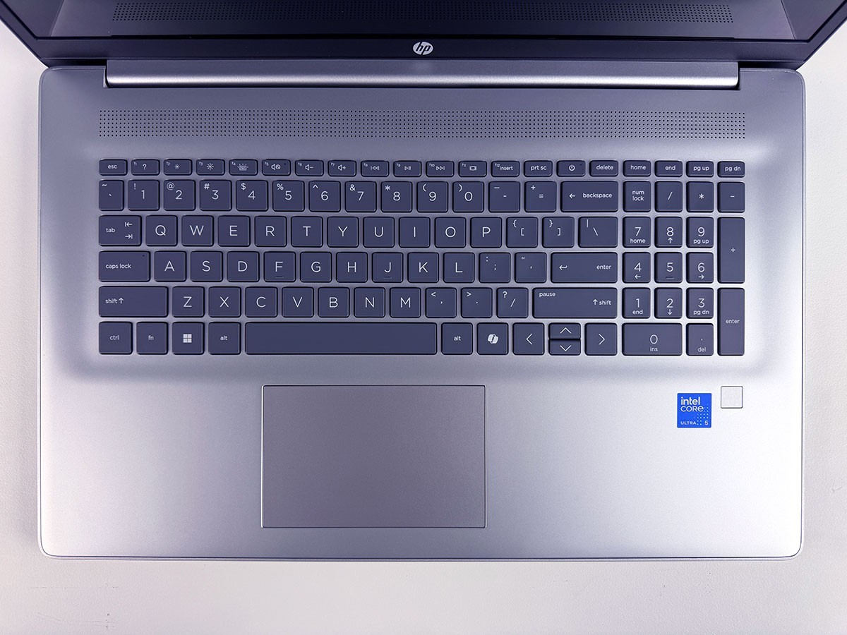 HP 17 Laptop AI PC B1SA1AV Intel Ultra 5 225U, 16GB, 1TB, 17.3″ Laptop – Used