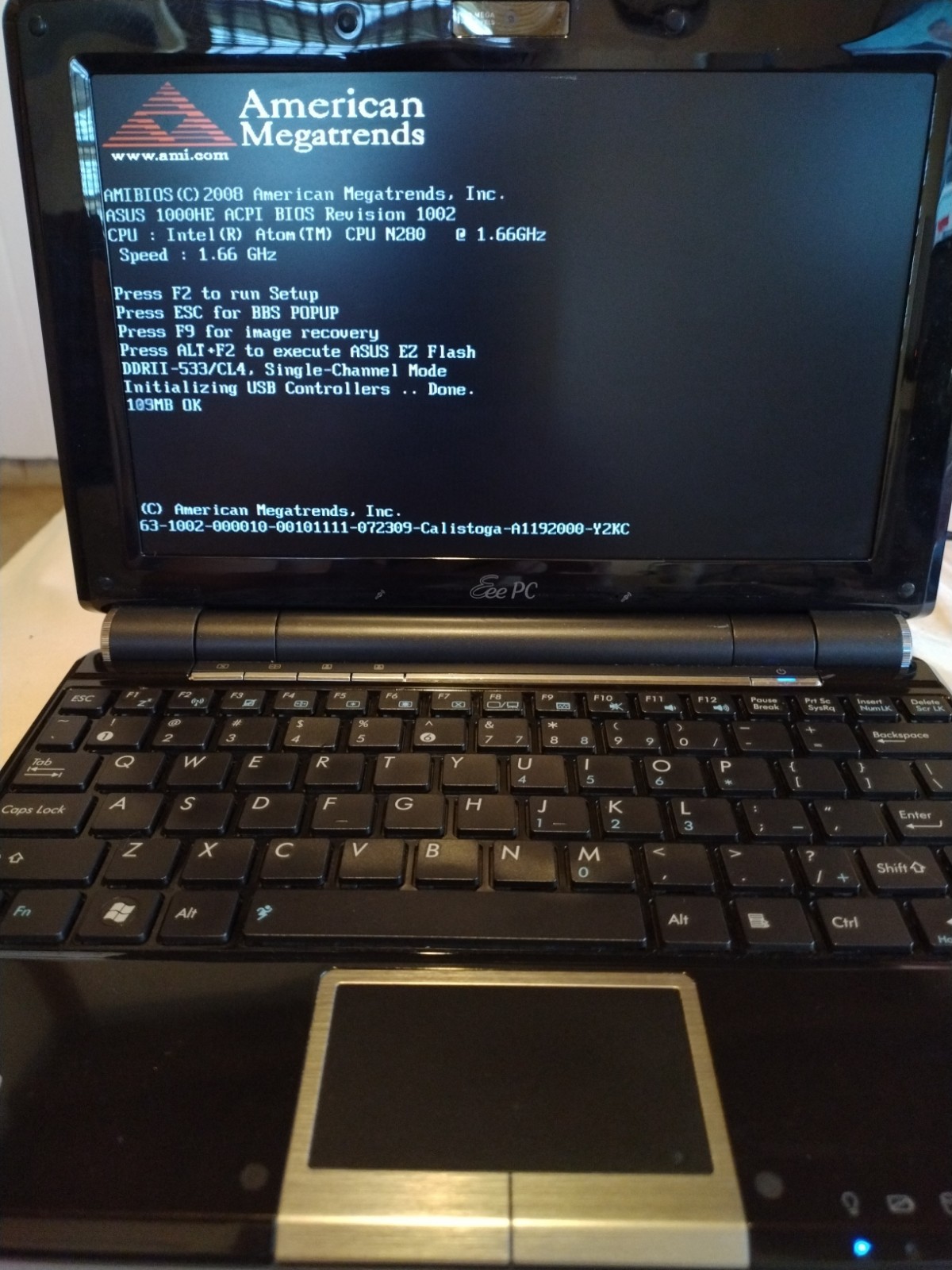 ASUS Eee pc 100HE Intel Atom-N280 @1.66GHz 1GB No HDD/OS *Parts/Repair* w/AC