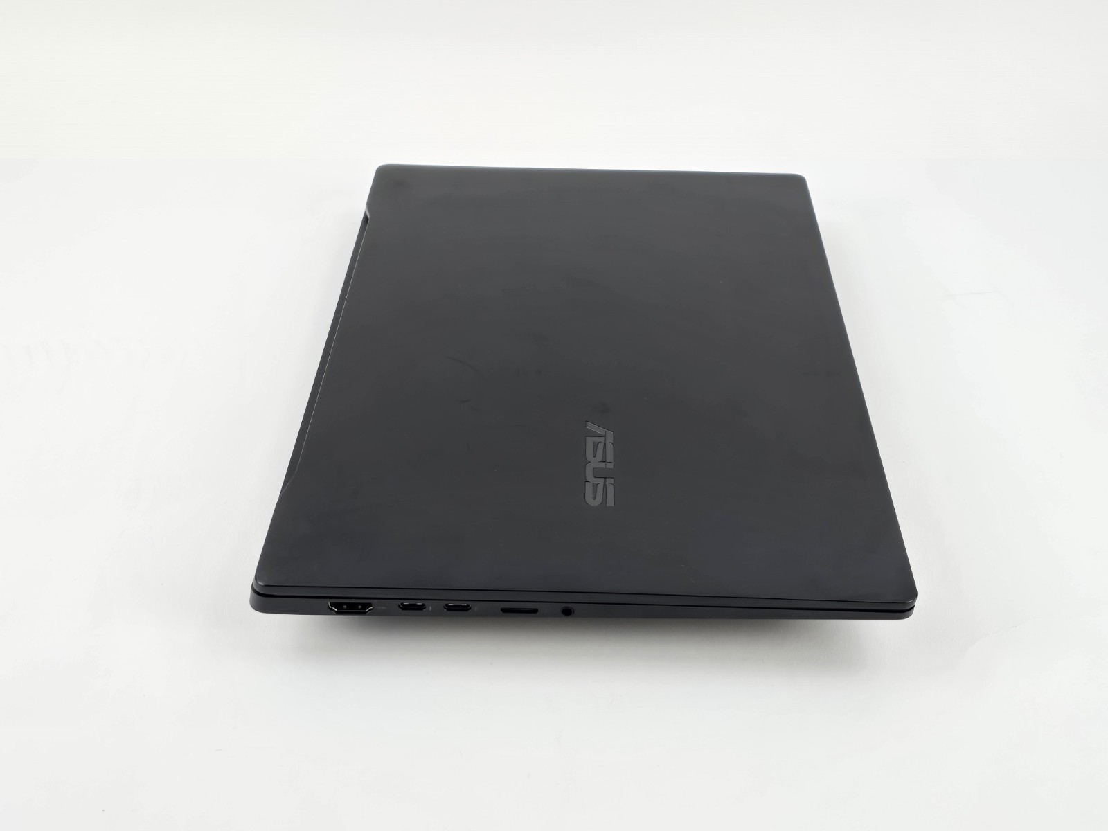 ASUS Vivobook S 14 14″ OLED (Core Ultra 5 226V, 16GB RAM, 512GB SSD) – Good