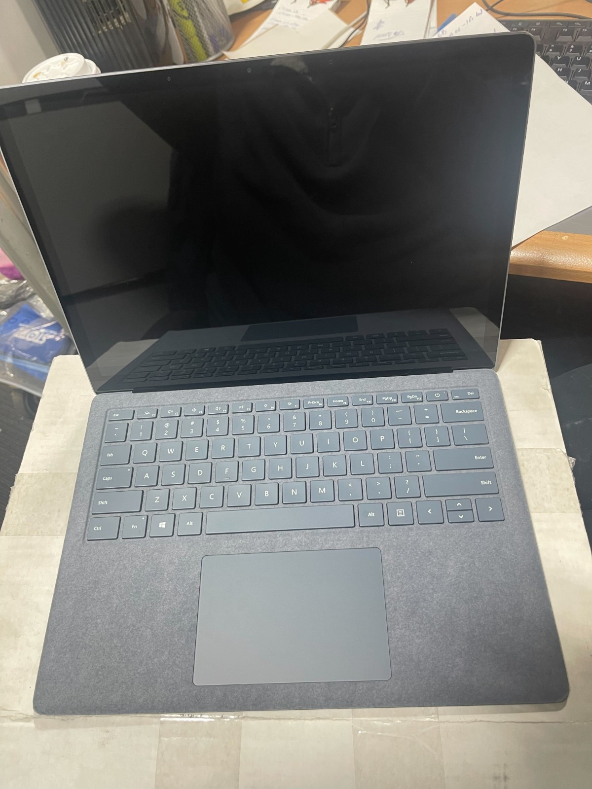 Microsoft Surface Laptop 4 13.5″ Touch i7-11th, 16GB RAM 512GB SSD Ice Blue W11P