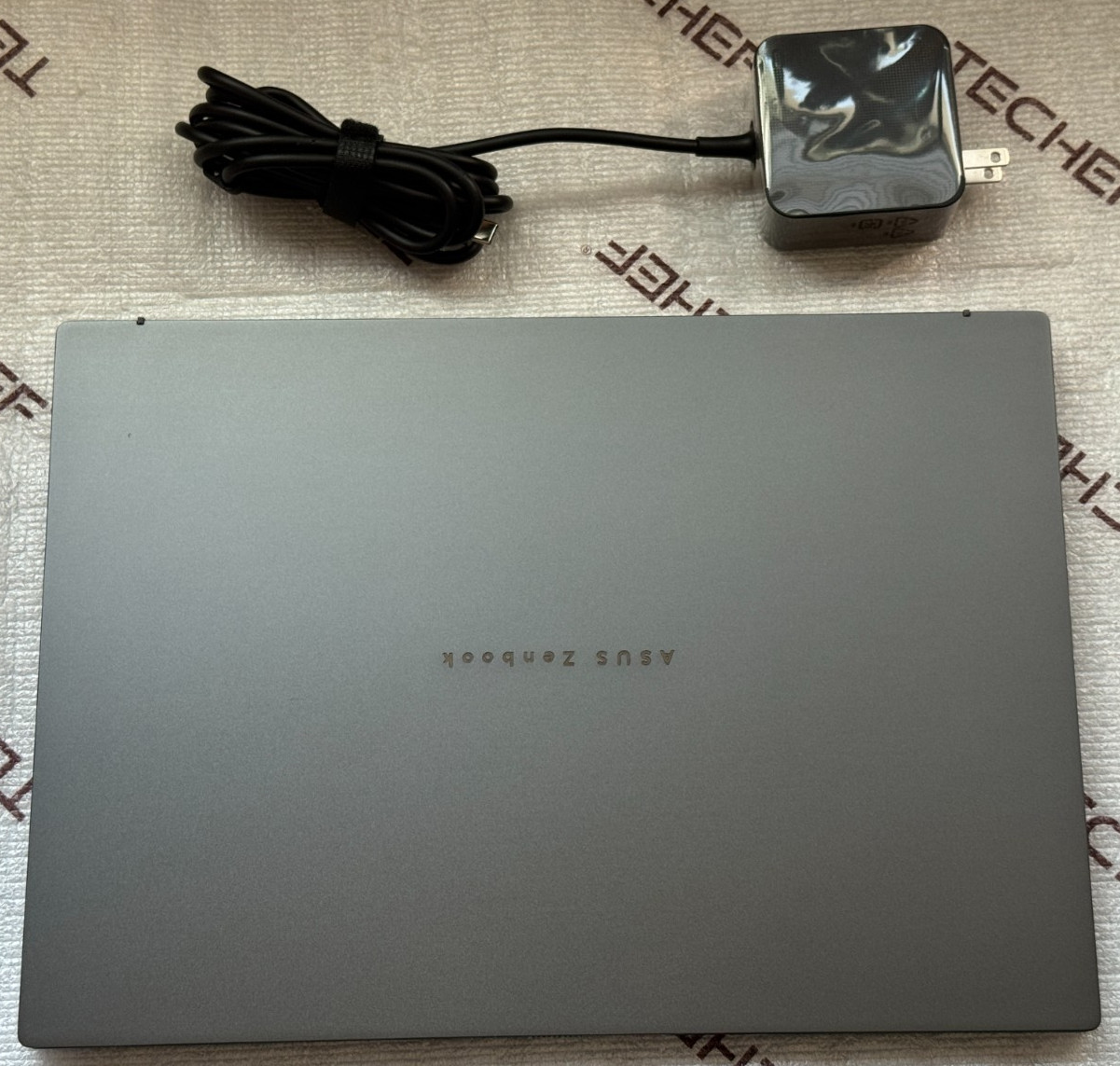 ASUS Zenbook 14″ FHD+ OLED Touch Laptop Ultra 9 285H 32GB RAM 1TB SSD