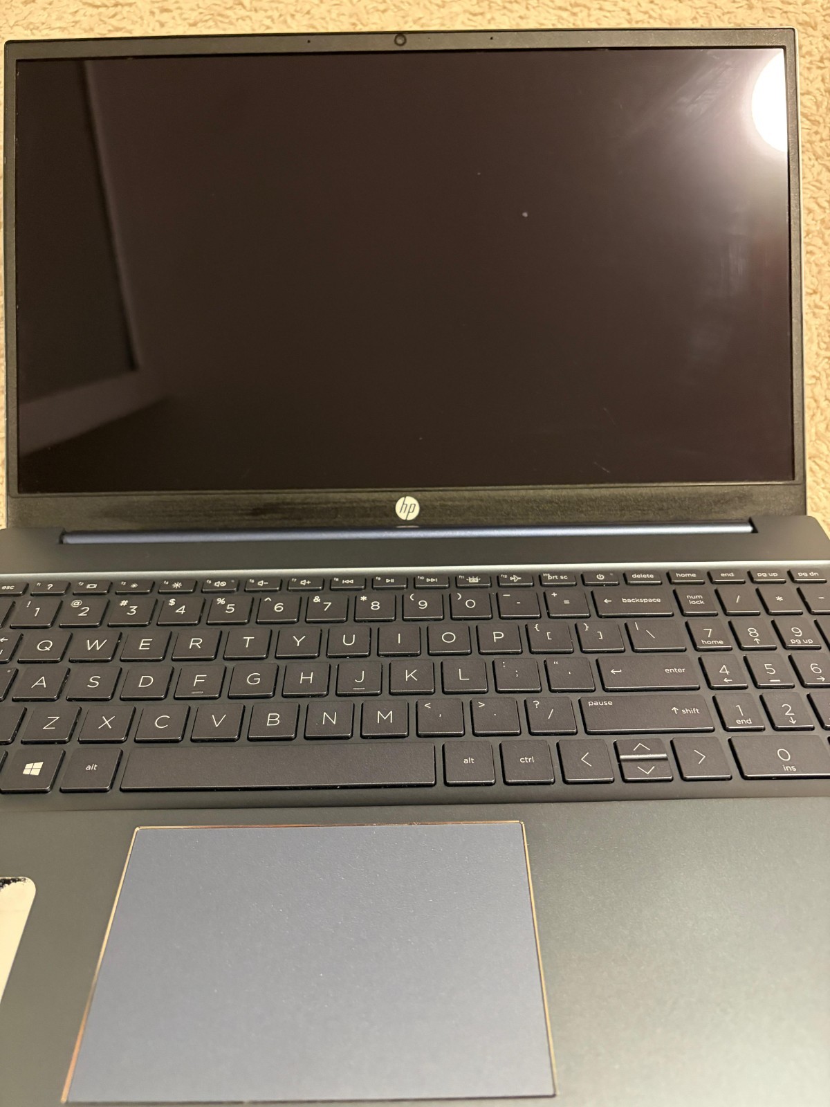 HP Pavilion 15-eg0073cl 15 inch (512GB, Intel Core i7 11th Gen., 4.60GHz , 16GB)