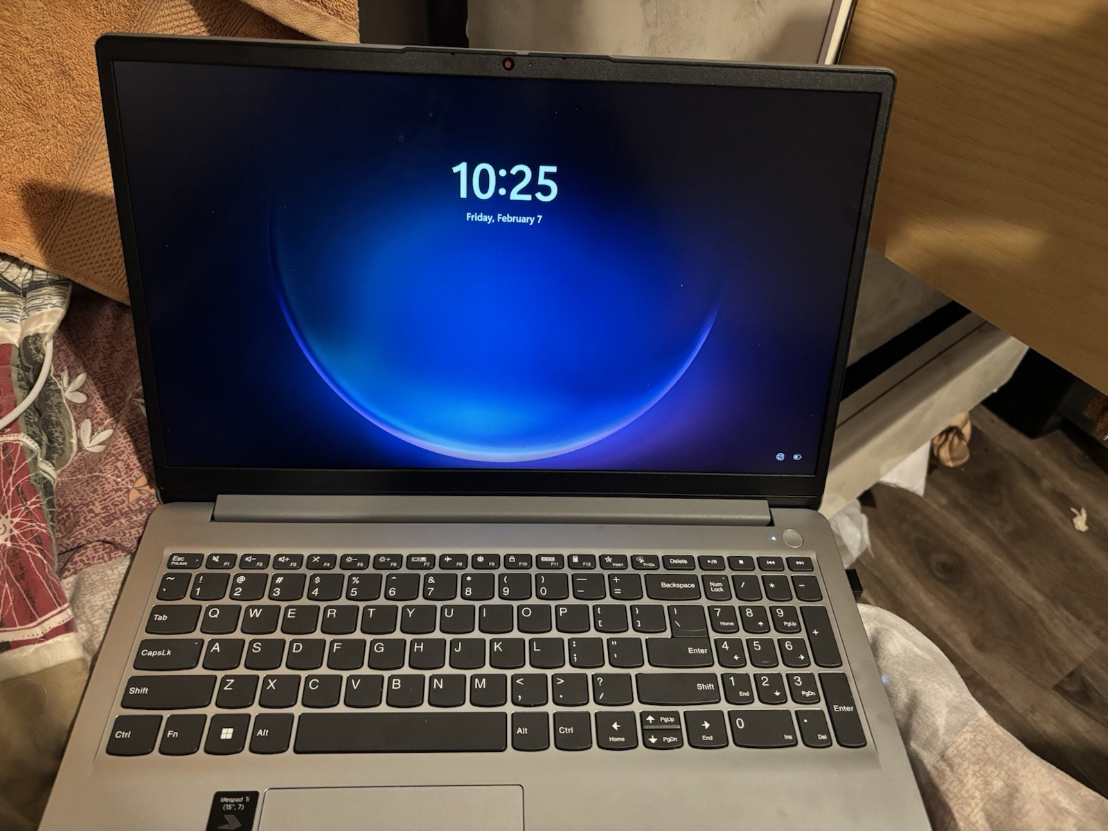 Lenovo IdeaPad 1 Laptop 15.6″ FHD Touchscreen, Intel Core I3-1215U, 8GB RAM