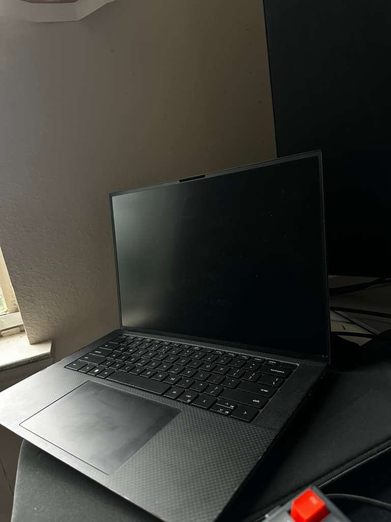 Dell XPS 15 9520 — i7-12700H, RTX 3050 Ti, 16GB RAM, 1TB+ SSD — New Battery