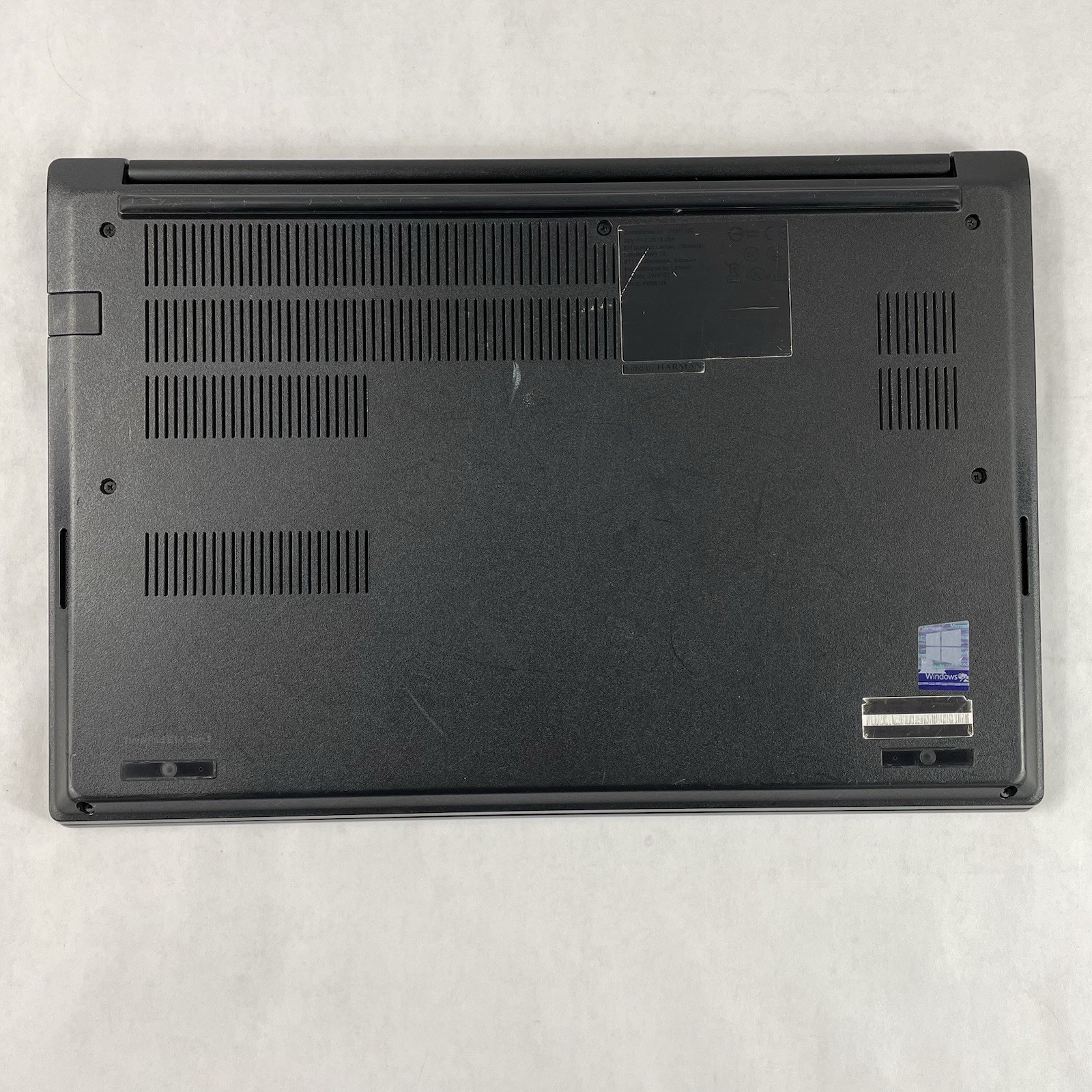 Lenovo ThinkPad E14 Gen 2 14″ Ryzen 5 4500U 2.375 GHz 8 GB RAM No SSD No OS