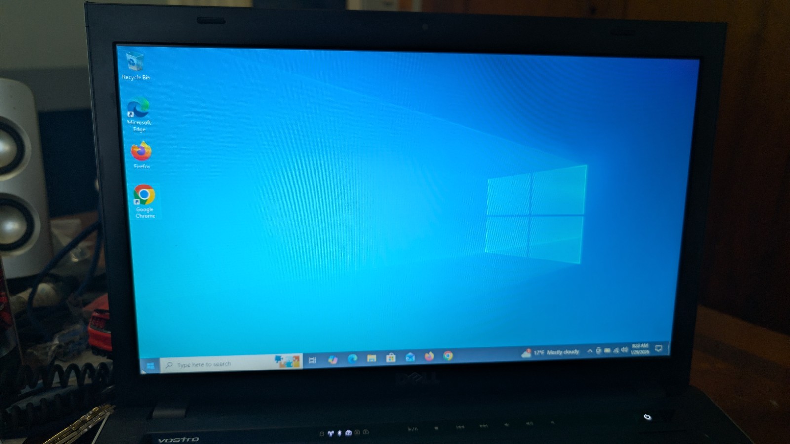 DELL VOSTRO 3500 PC LAPTOP INTEL CORE I3 M370 2.4ghz 4GB 120GB SSD WIN 10 PRO
